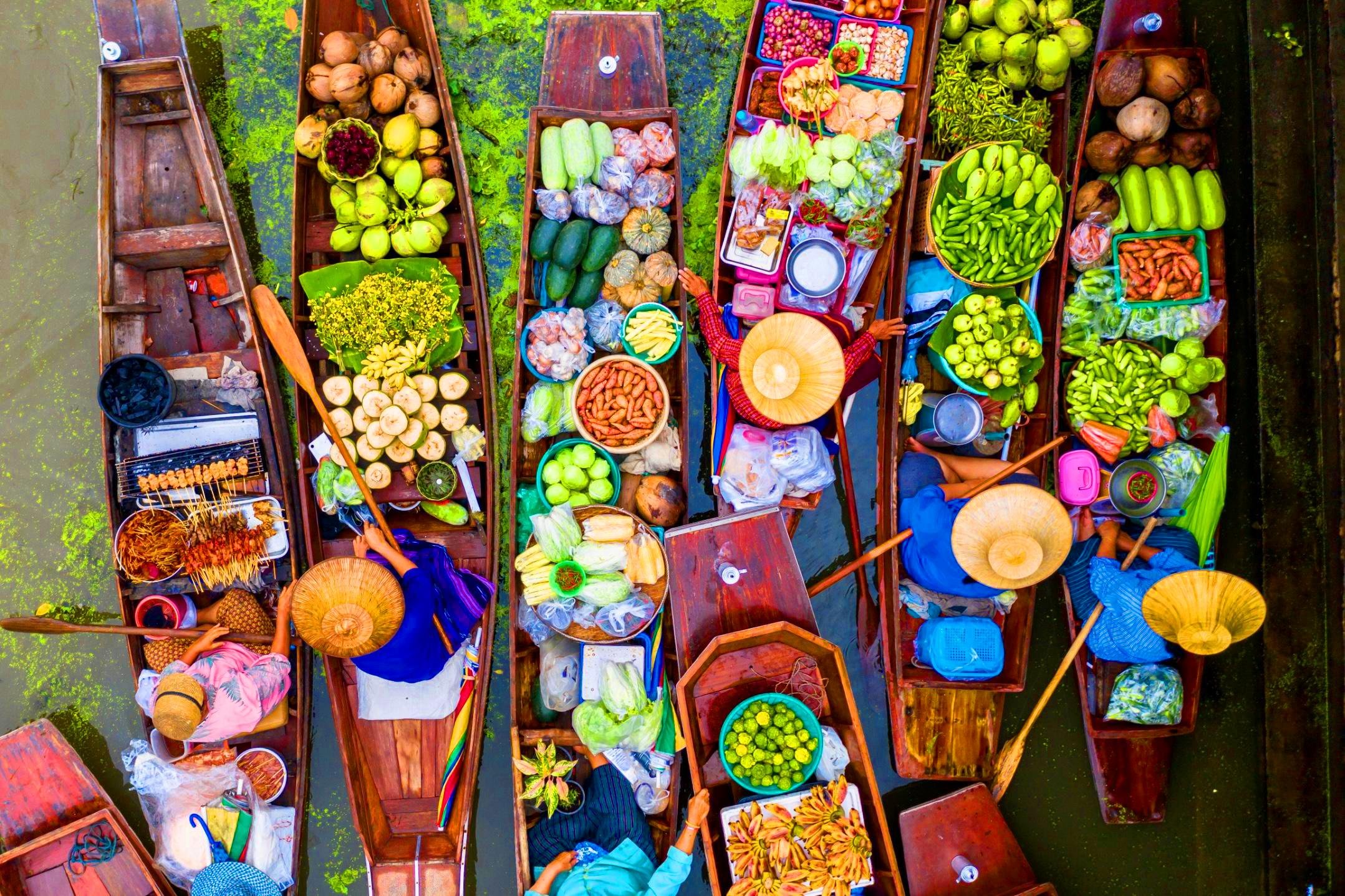 Train Market & Floating Market Day Trip