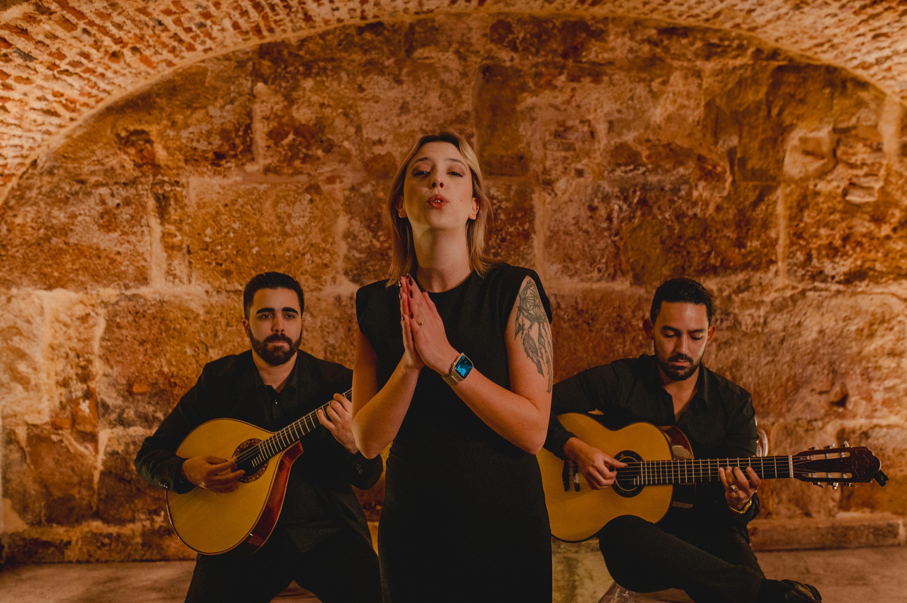 Lisbon Authentic Fado Show with Welcome Drink