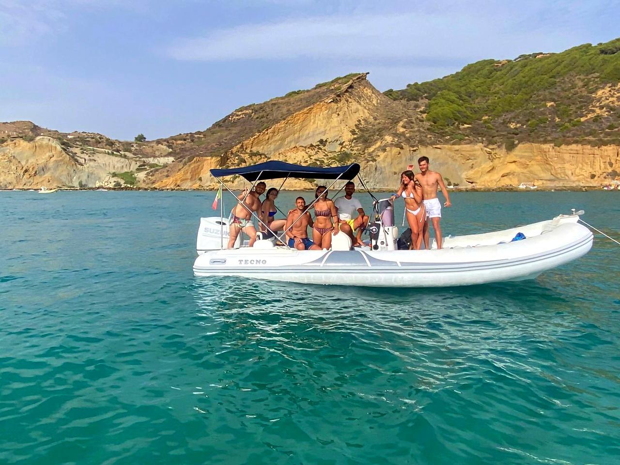 Scala dei Turchi Coastal Boat Tour from San Leone