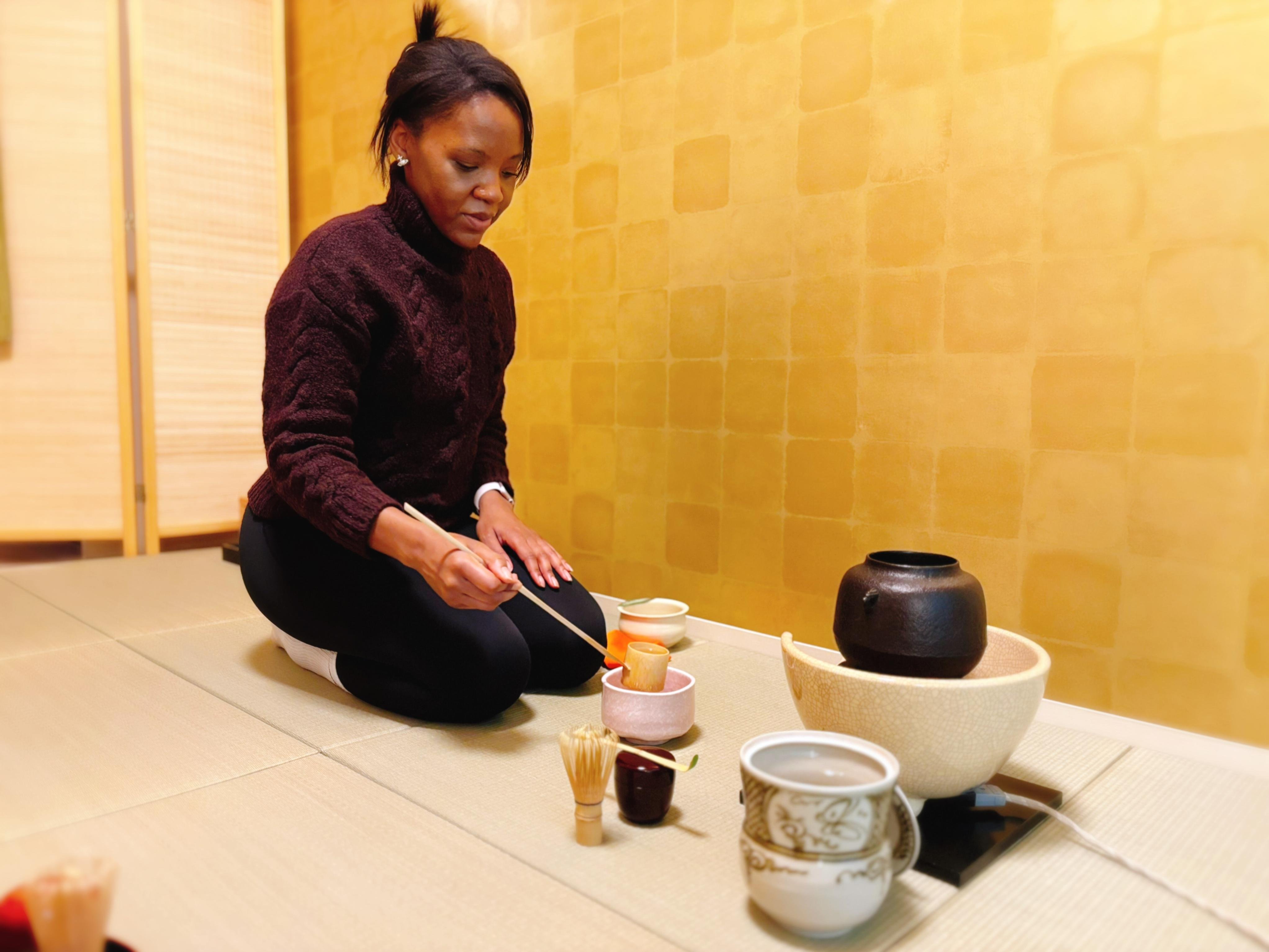 Private Calligraphy and Matcha Tea Ceremony in Osaka