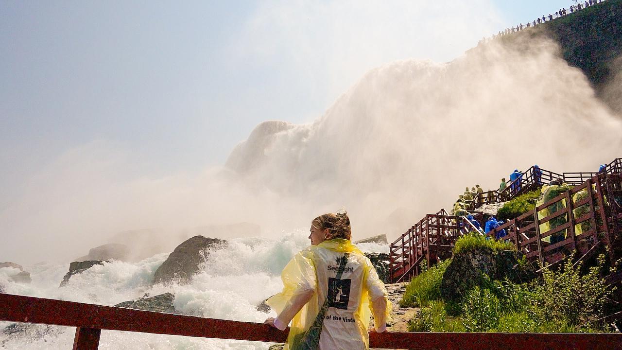 Niagara Falls: Small Group Tour of American & Canadian Sides - 2026 (Verified Reviews)