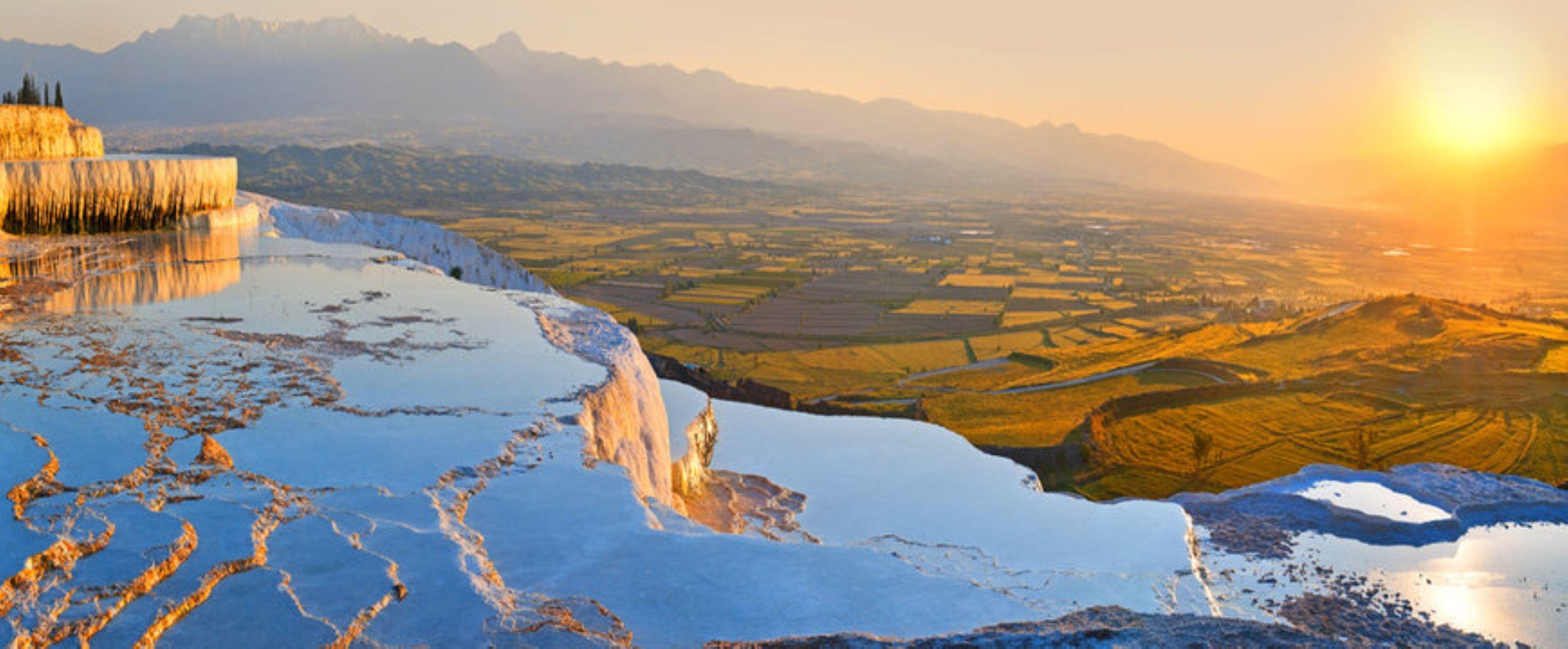 Pamukkale and Hierapolis Full-Day Excursion from Marmaris