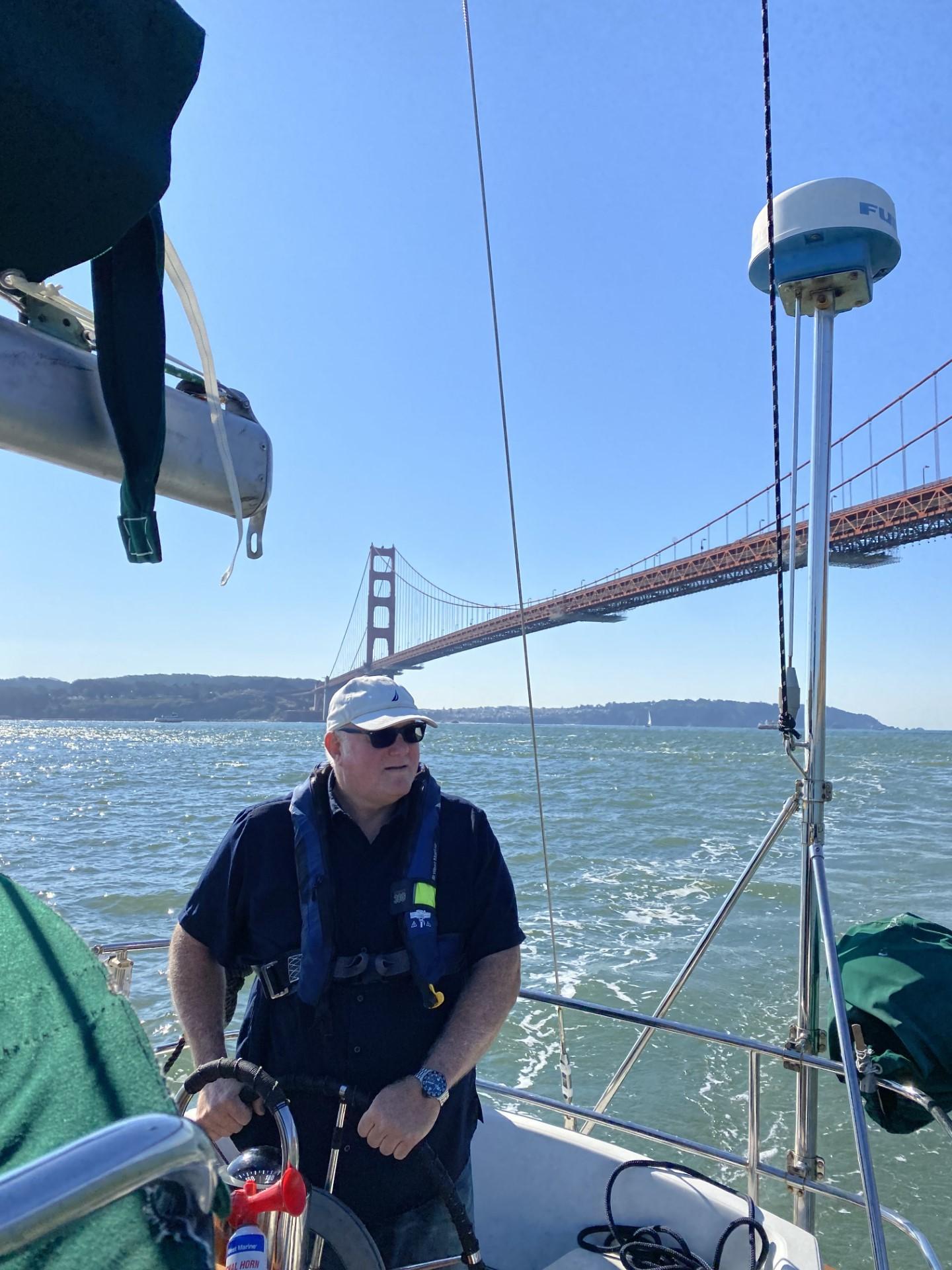 San Francisco: 2-Hour Interactive Sunset Bay Sailing Cruise