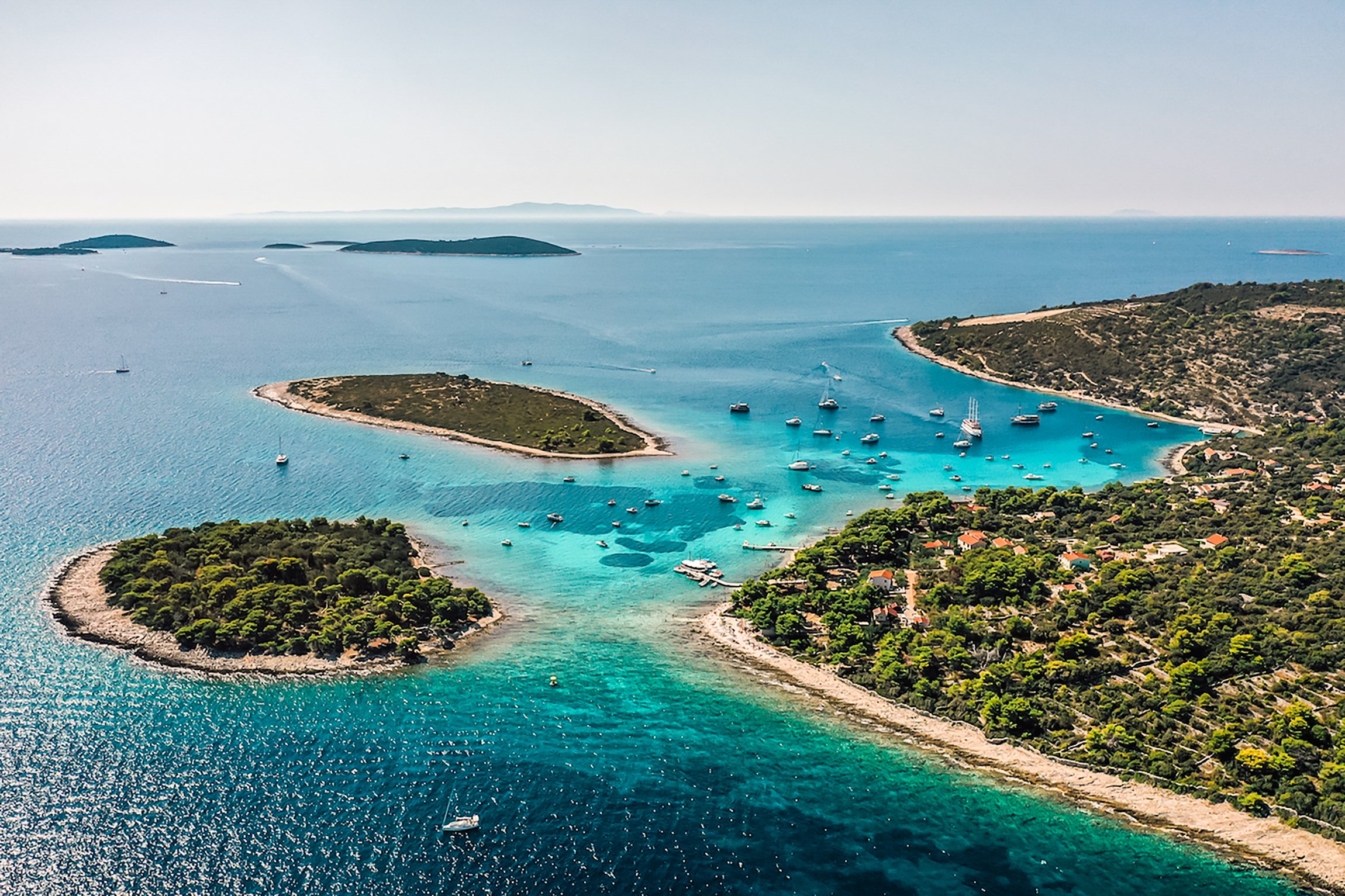 Split: Blue Lagoon & 3 Islands Speedboat Expedition