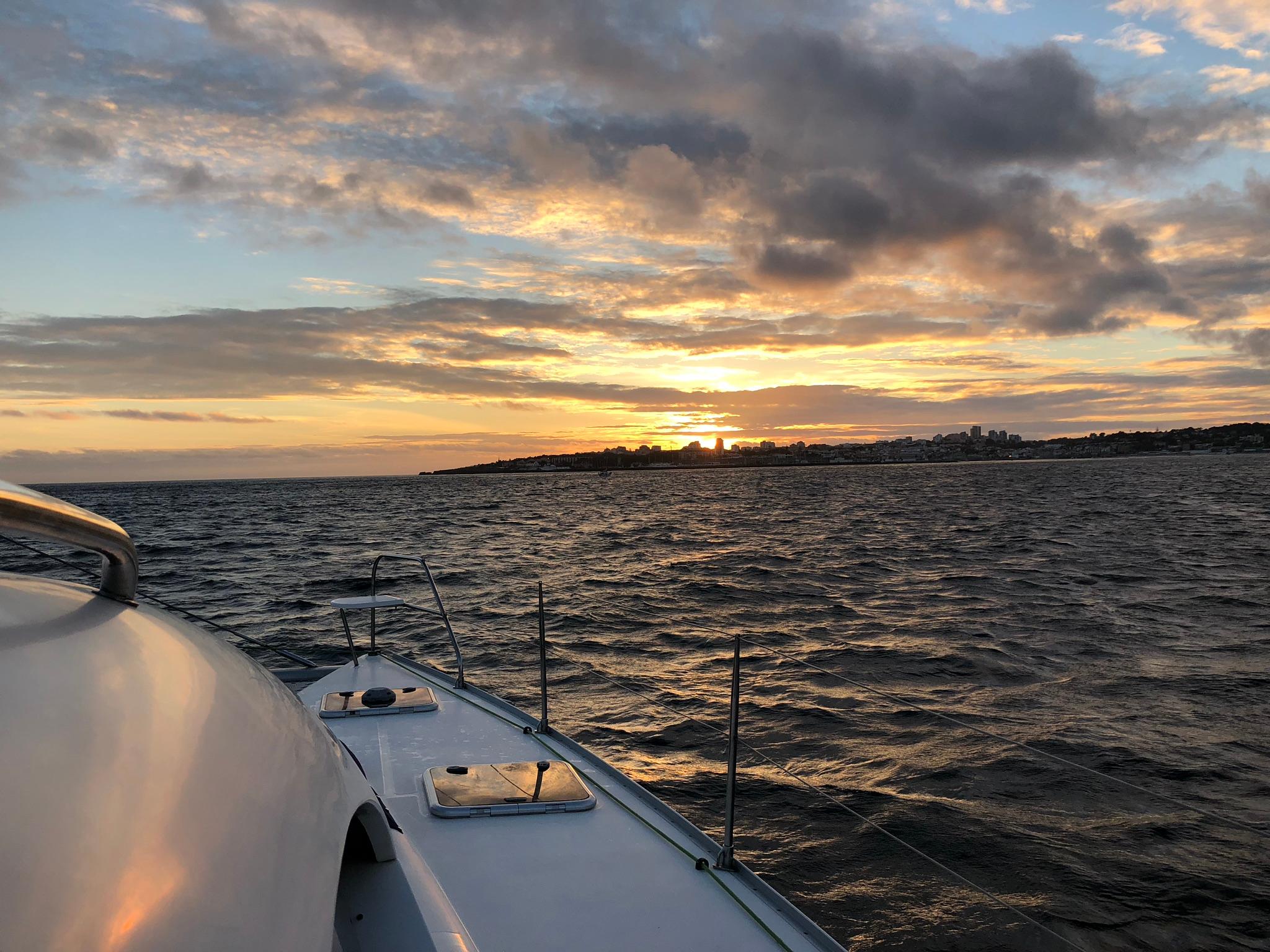Lisbon Sunset Yacht Cruise with Open Bar