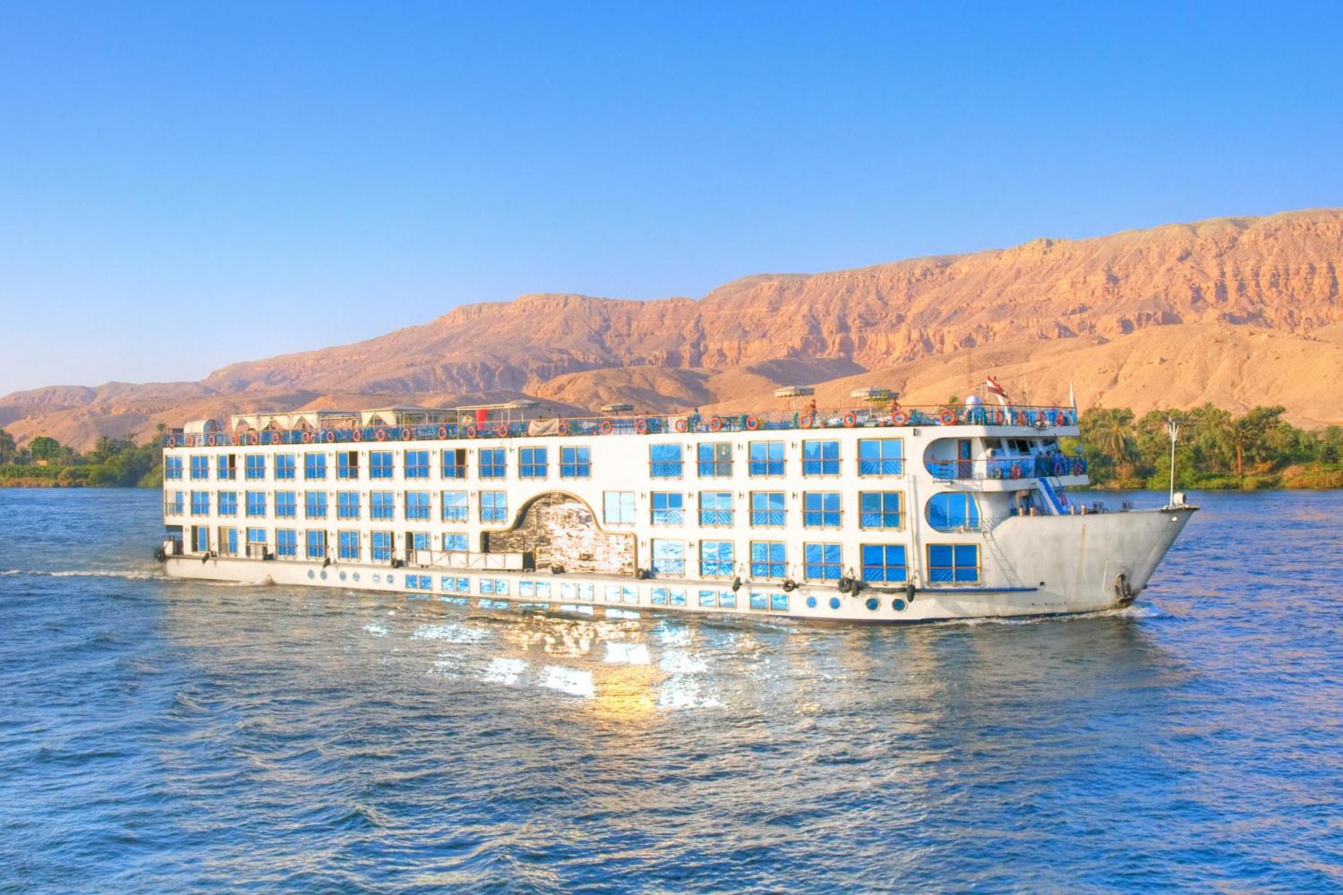 5-Day Private Egyptian Explorer: Pyramids, Nile Cruise & Abu Simbel