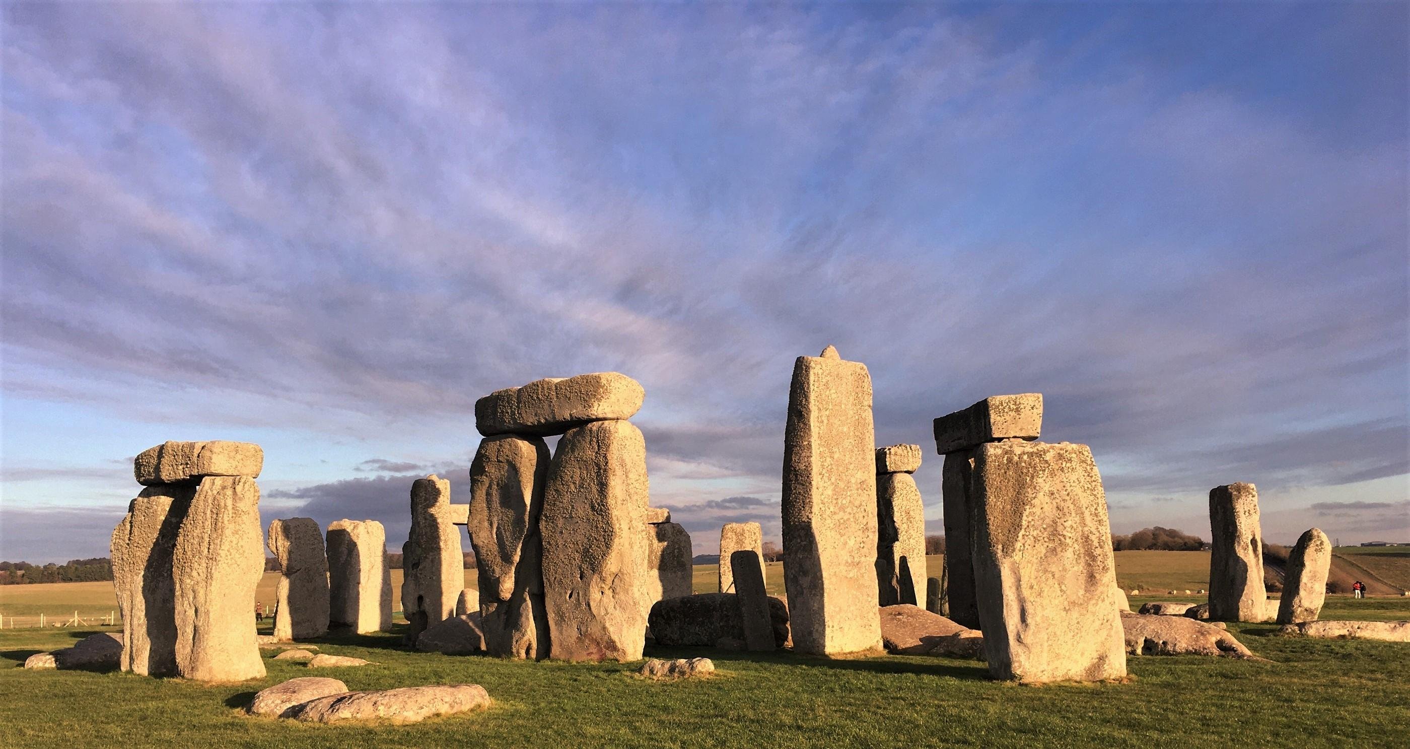 Stonehenge Half-Day Tour from Bath with Entry Ticket