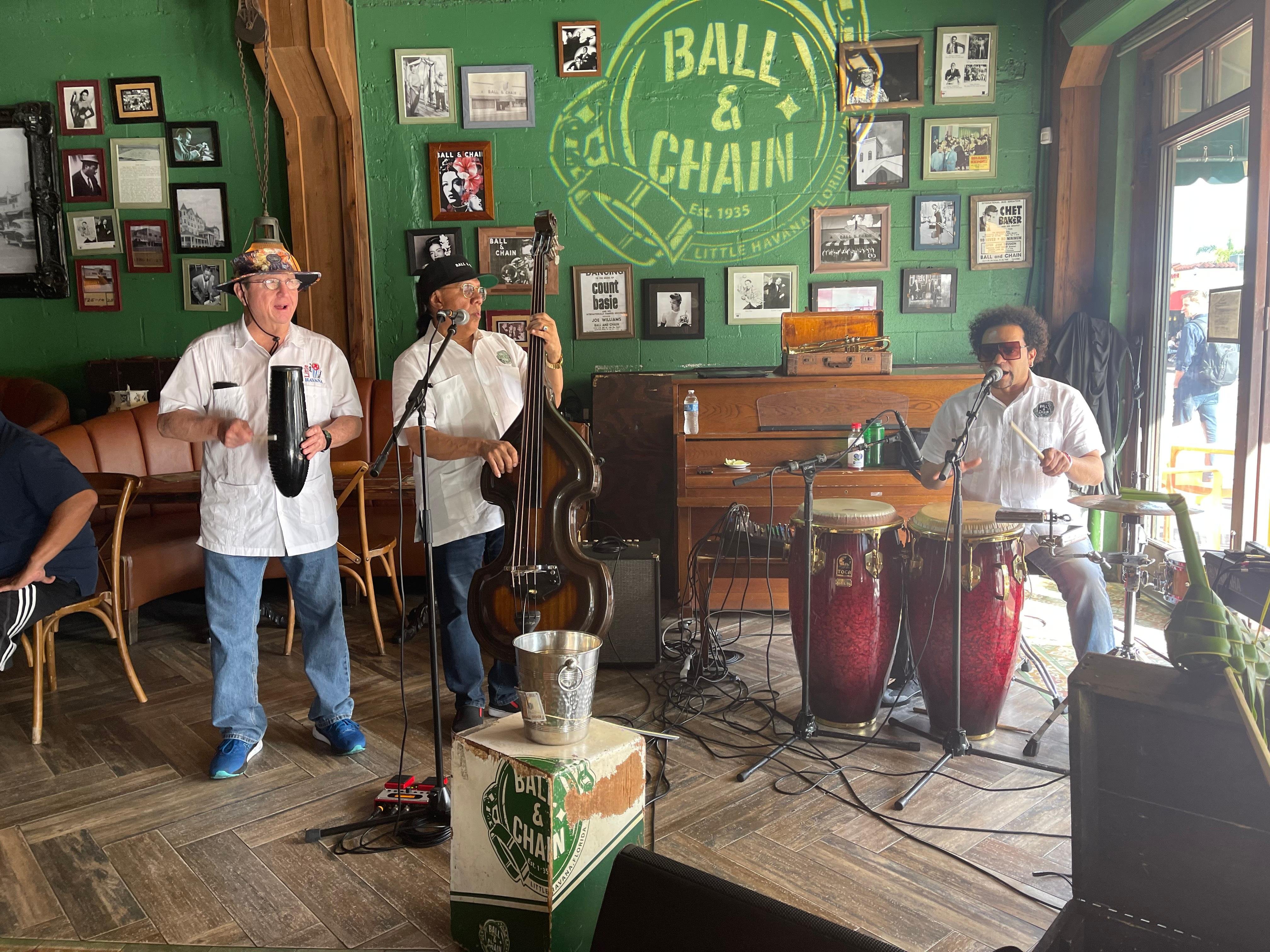 Little Havana VIP Walking Tour with Cuban Guides