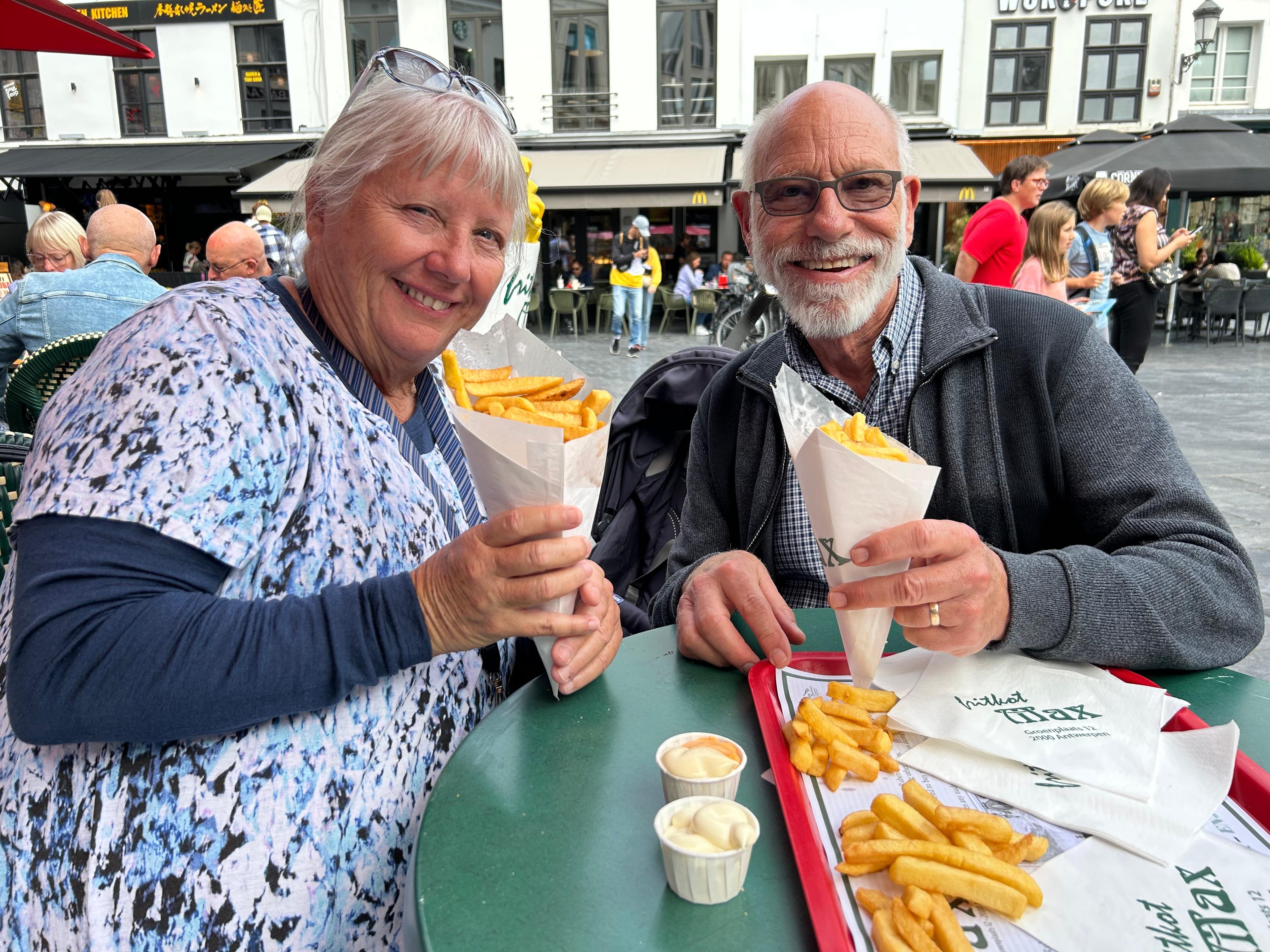 Antwerp Food Walking Tour with 5 Tastings