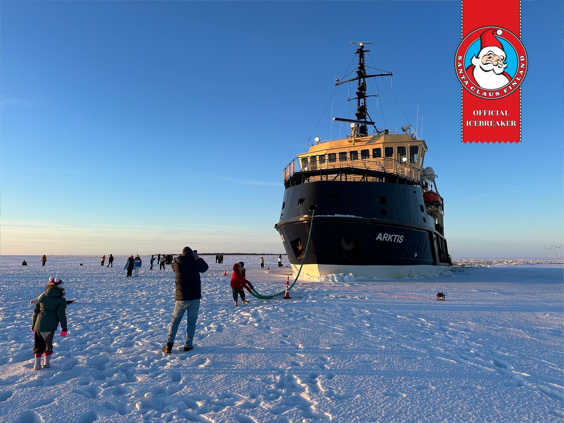 Icebreaker Arktis Cruise with Ice Floating from Rovaniemi