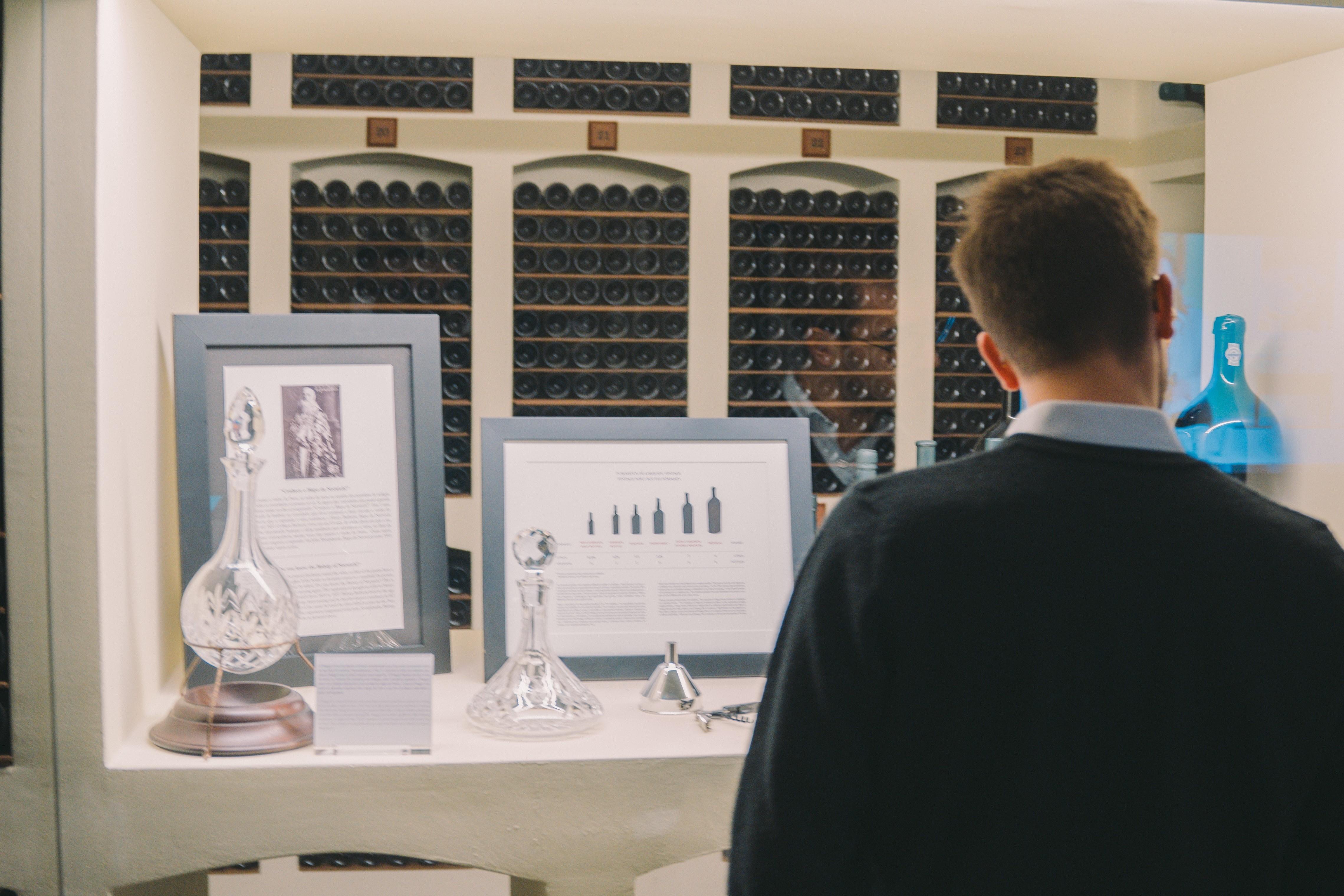port wine tasting in Vila Nova de Gaia — photo 8
