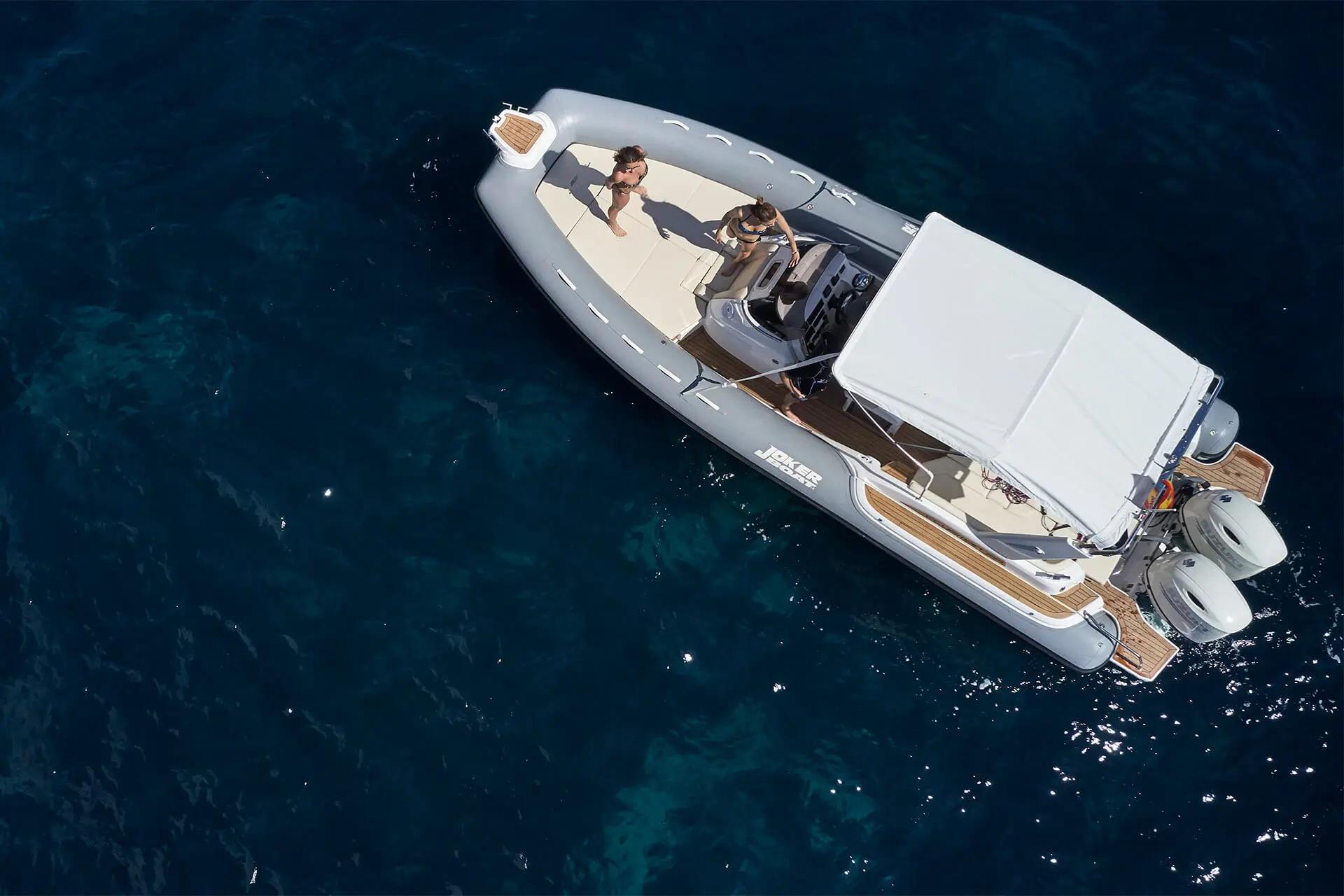Private Croatian Islands Speedboat Expedition: Blue Cave & Hvar