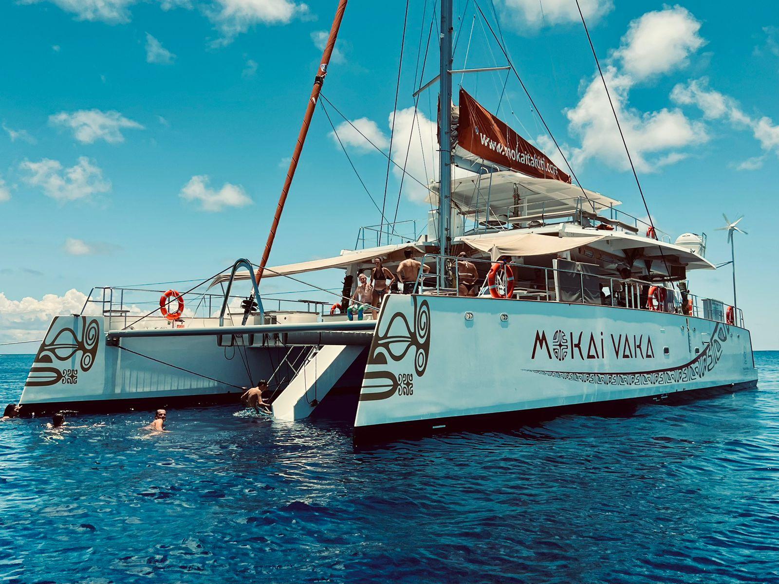 Tetiaroa Atoll Premium Day Cruise