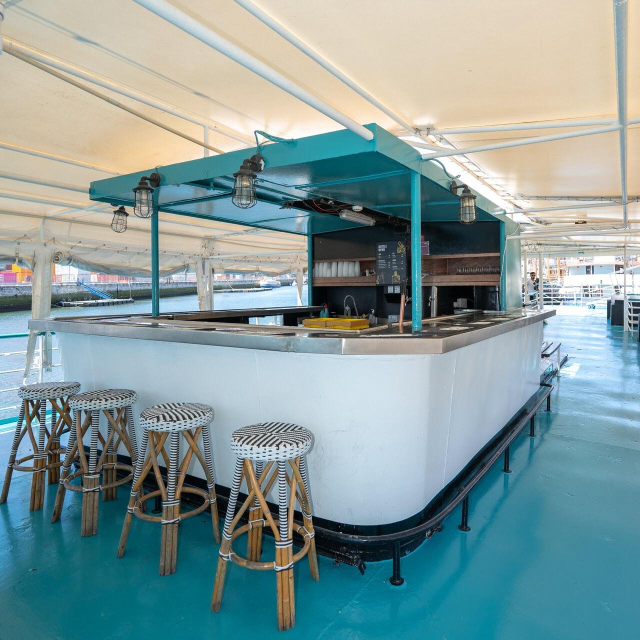 Lisbon Sunset Cruise on the Tagus River with Welcome Drink
