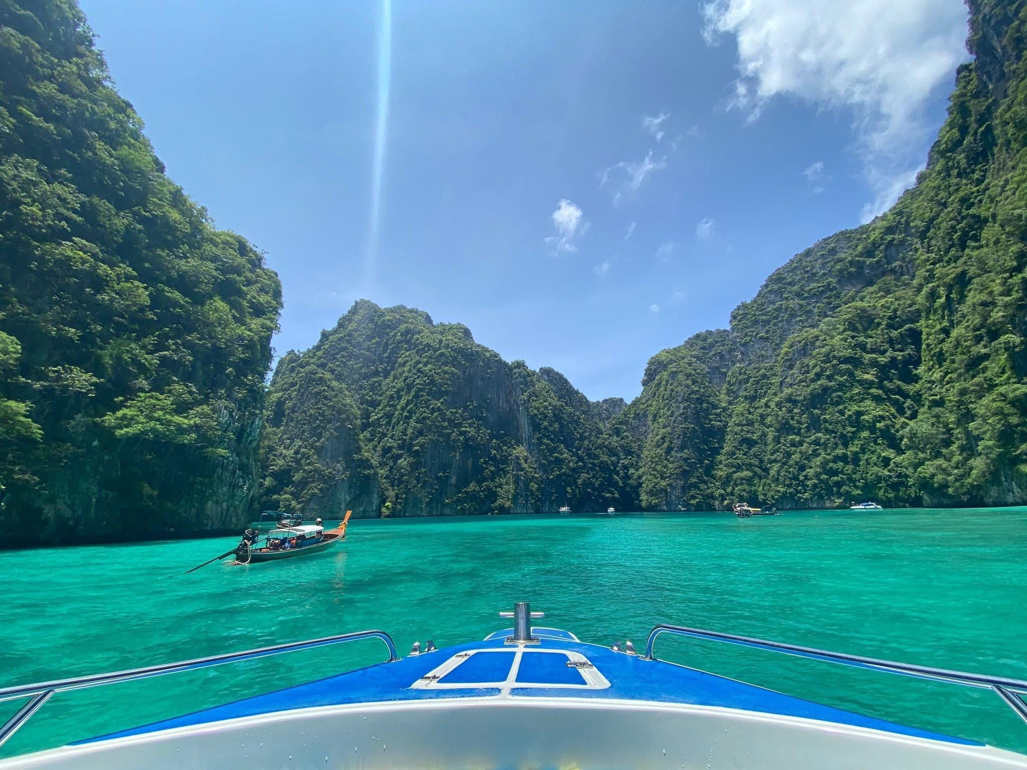 Krabi: Phi Phi Islands & Maya Bay Full-Day Speedboat Tour
