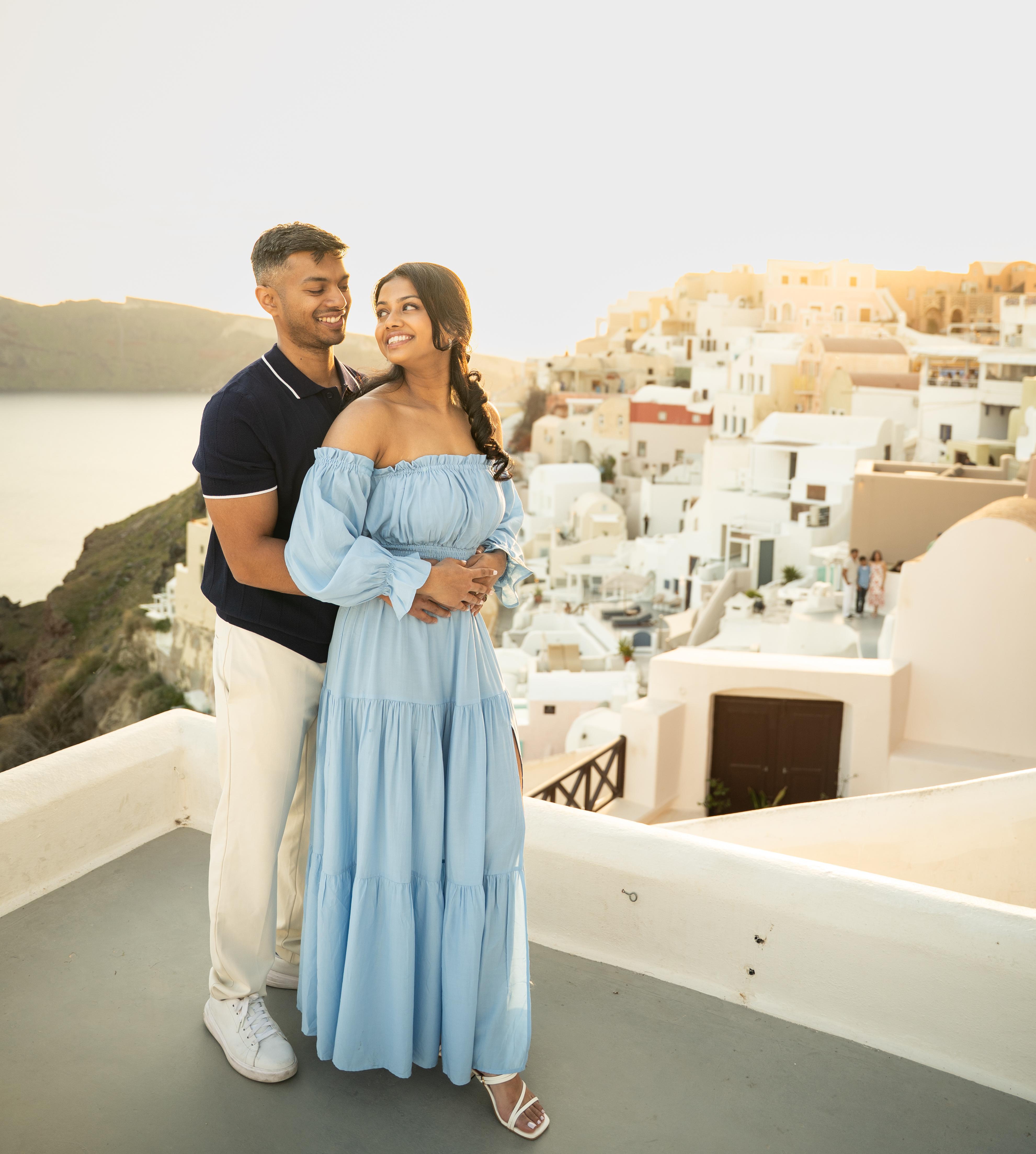 Professional Photoshoot with Rey in Oia