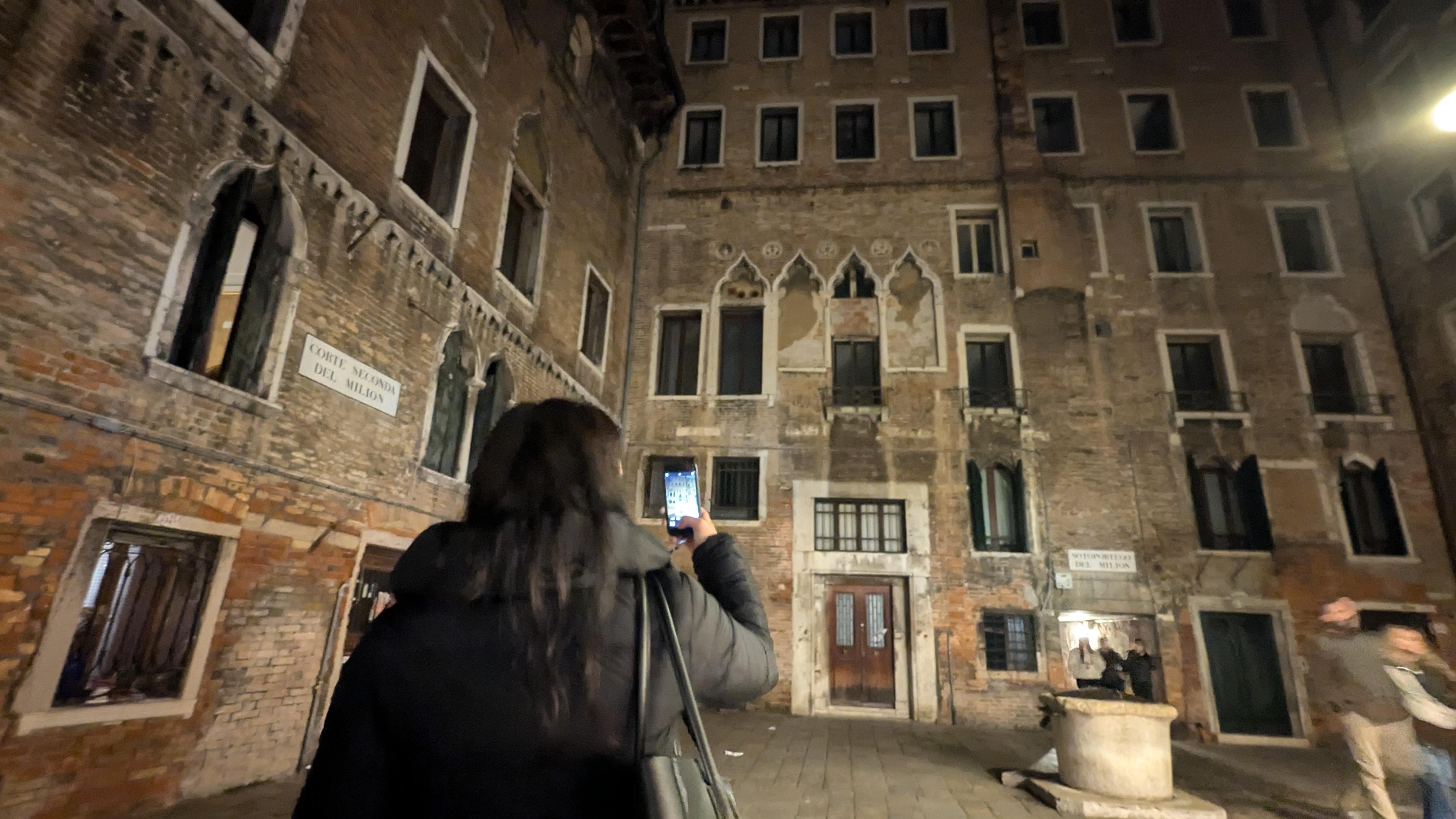 aperitivo tour in Venice — Venice: Ghosts, Crimes & Legends Sunset Tour with Spritz