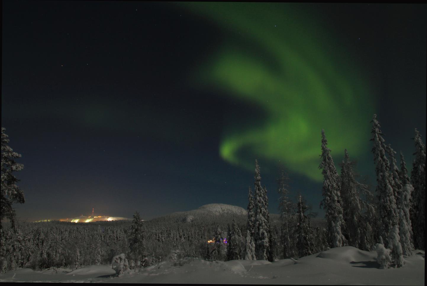 Snowshoe Aurora Hunt in Ruka's Winter Wilderness