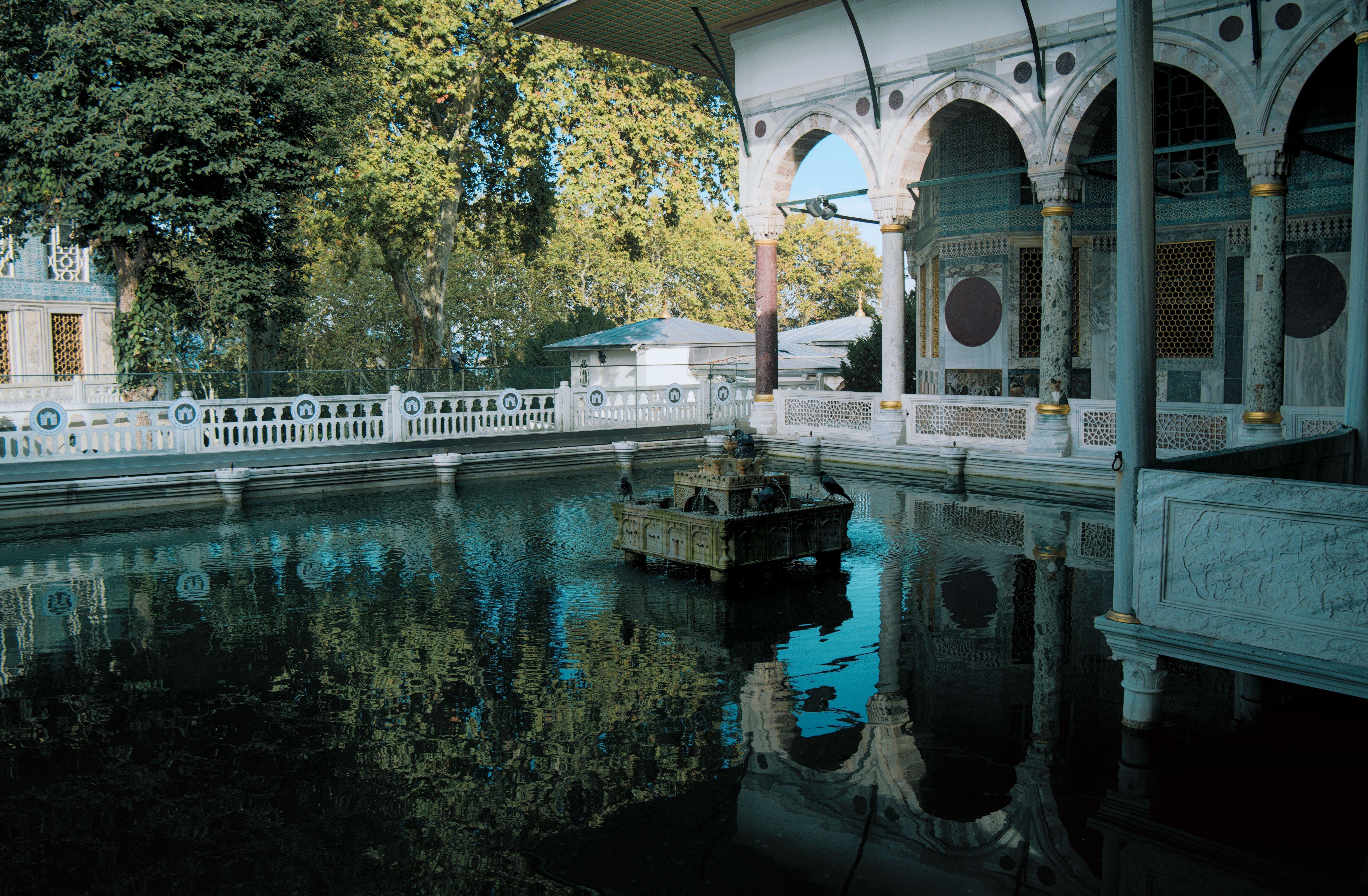 Istanbul: Twilight Tour of Topkapi Palace