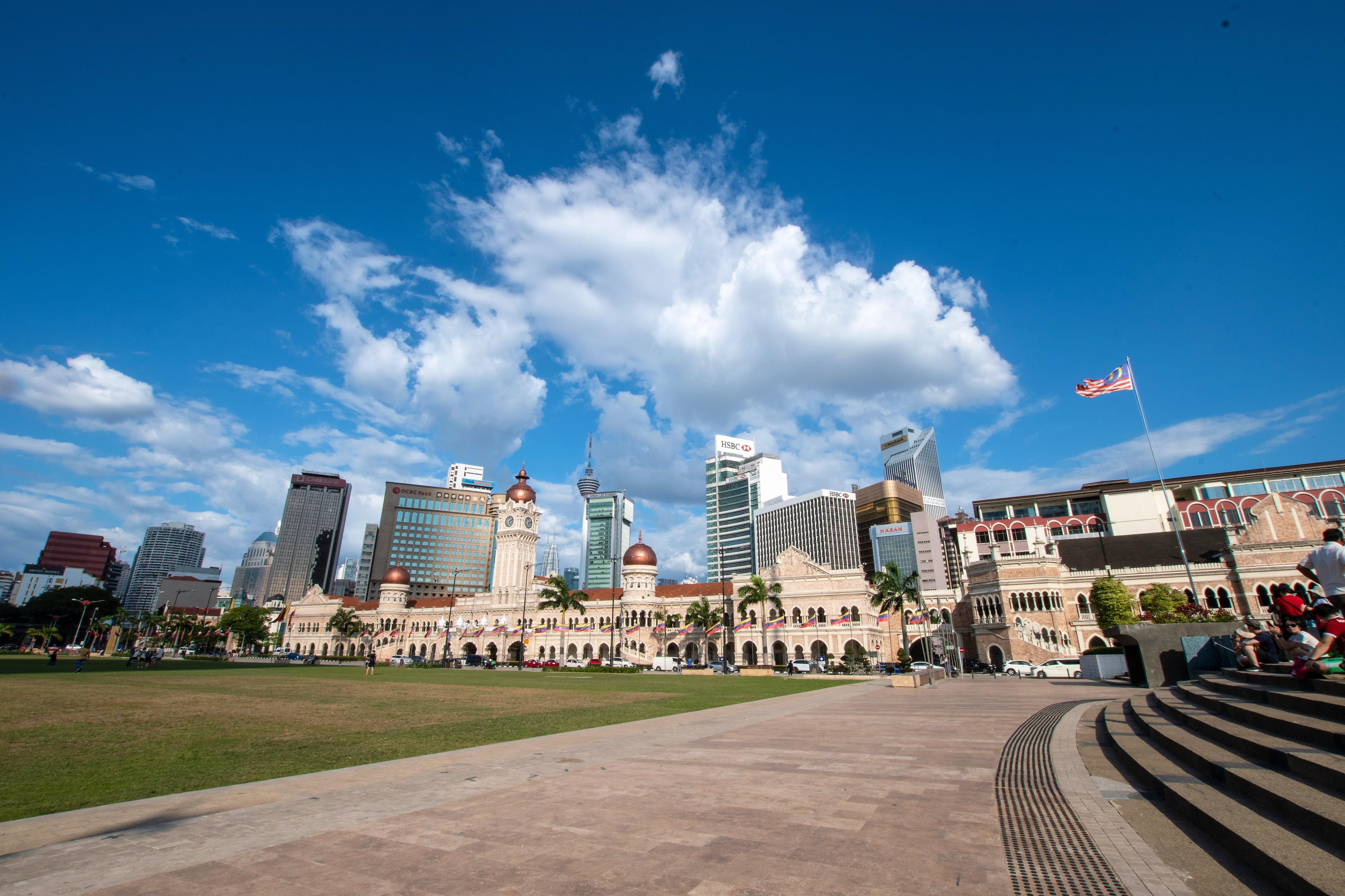 Ultimate Kuala Lumpur City Highlights & Batu Caves Tour