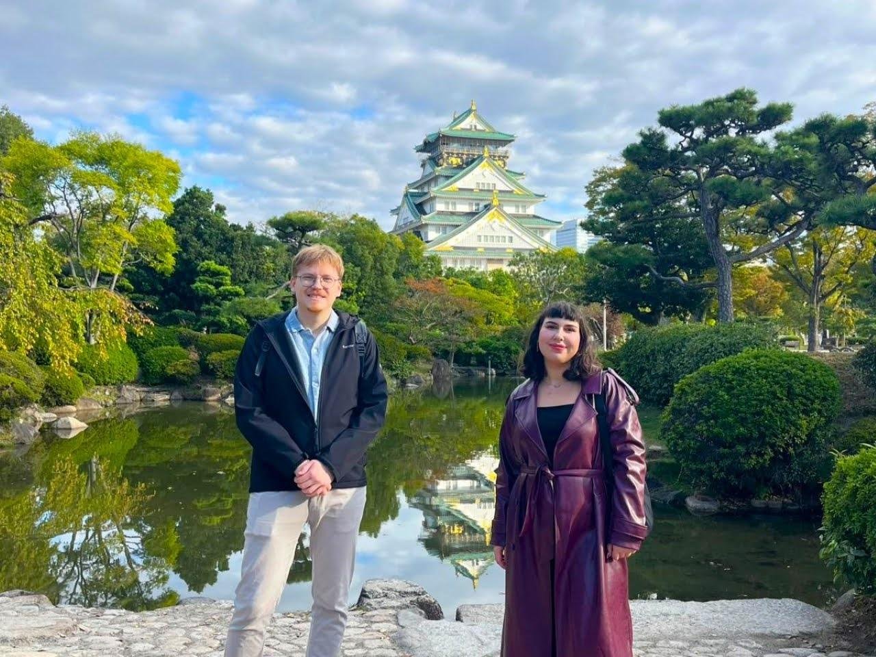 Guided Walking Tour of Osaka Castle & Historical Grounds