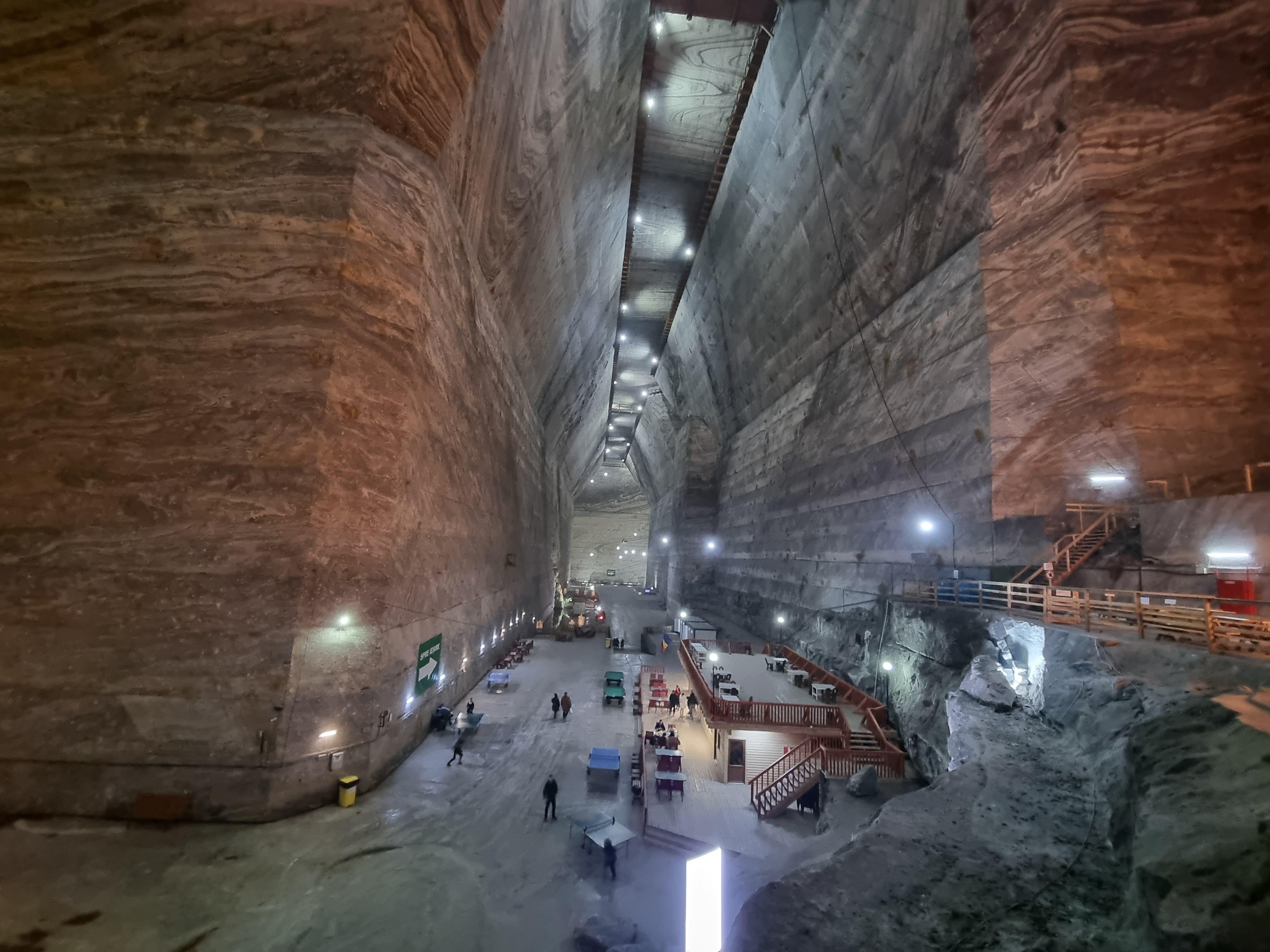 Private Prahova Salt Mine & Dealu Mare Wine Tour from Bucharest