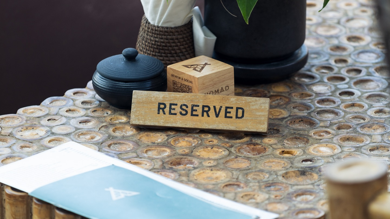 Phuket Beach Club Crawl & Tipsy Brunch