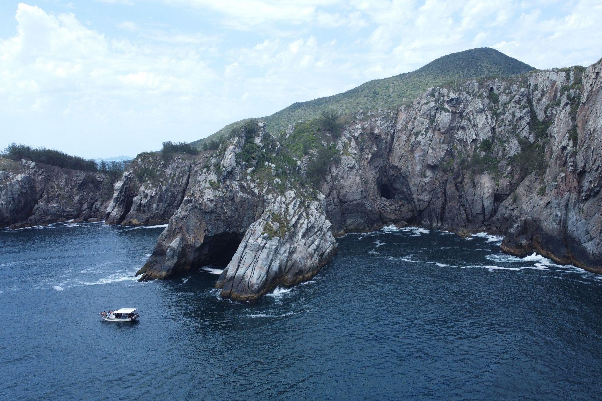 Arraial do Cabo Day Trip & Boat Cruise from Rio