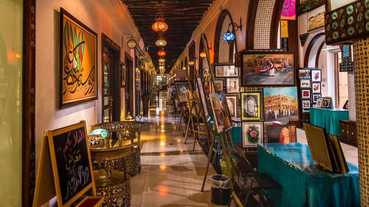 Doha Cultural Highlights: Souq Waqif, Katara & The Pearl