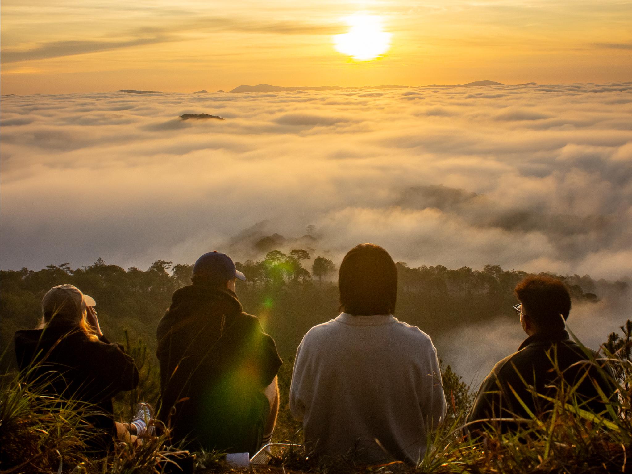 Da Lat Sunrise Trek with Cloud Hunting & Authentic Breakfast