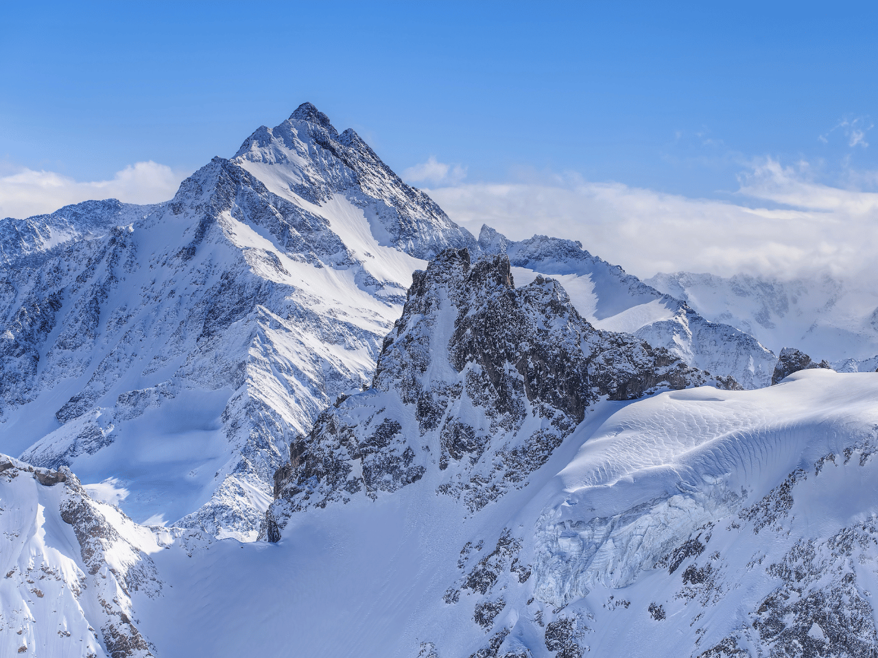 Private Alpine Excursion: Mount Titlis & Lucerne
