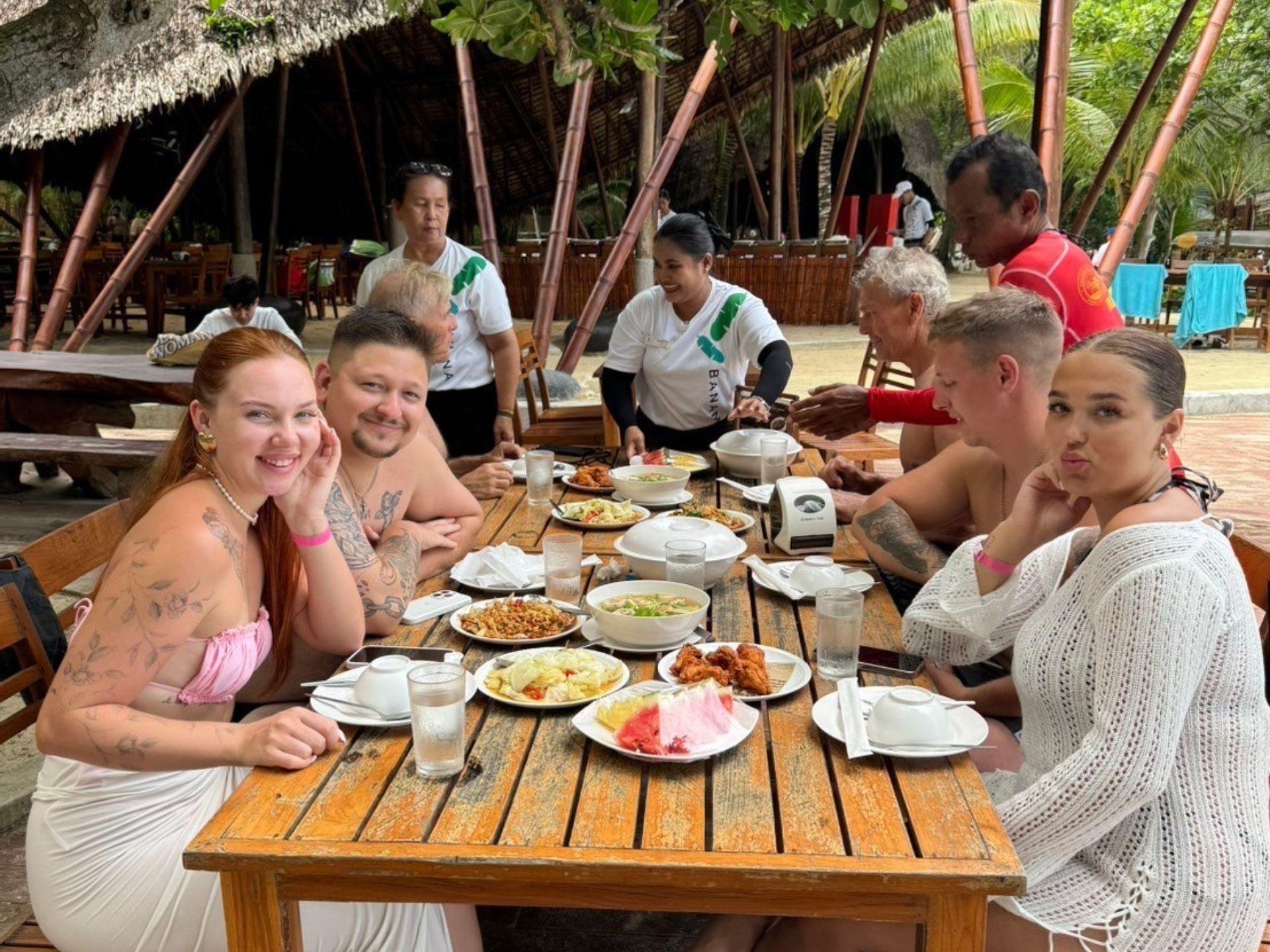Phuket Speedboat Excursion: Racha & Coral Island
