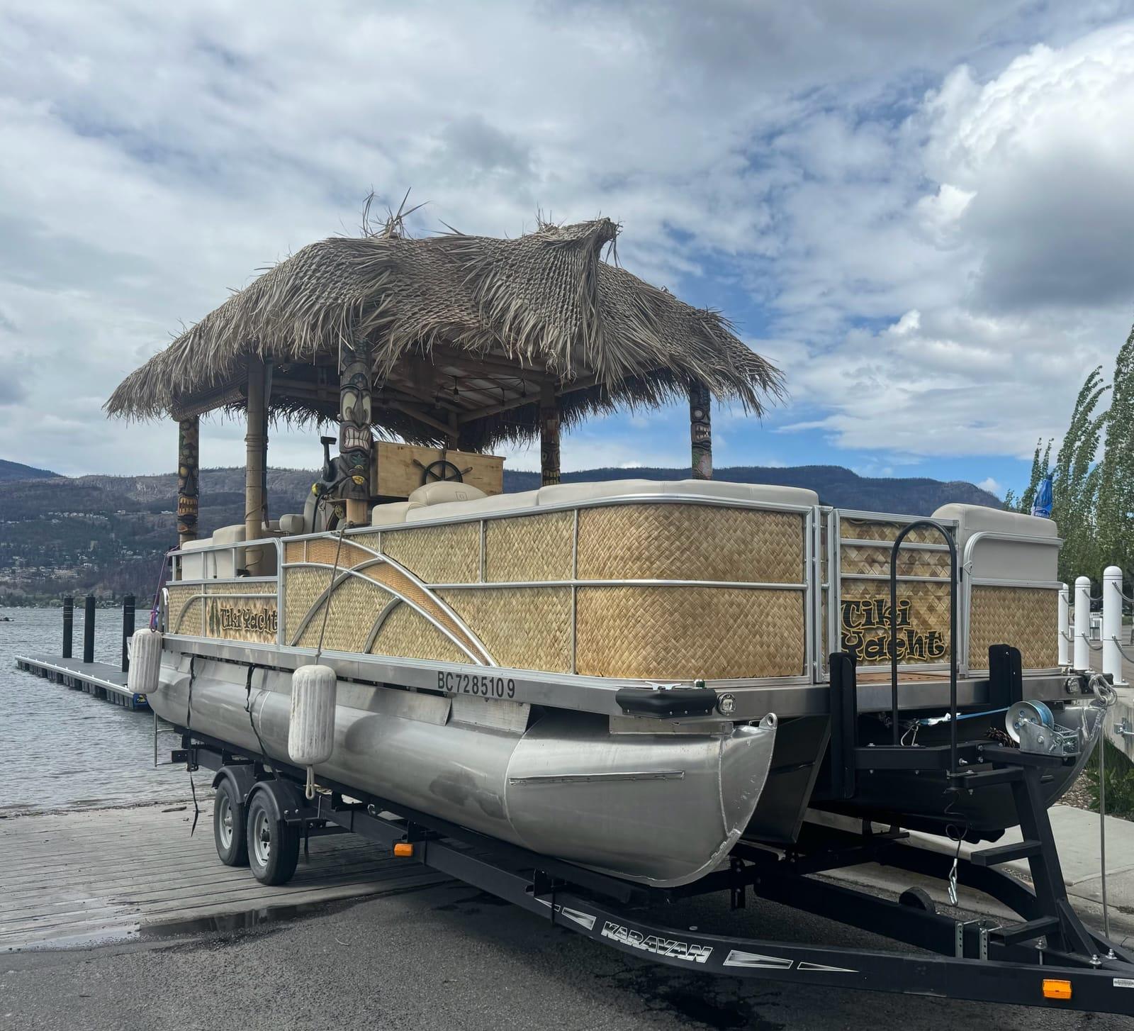 Kelowna Tiki Party Yacht Rental