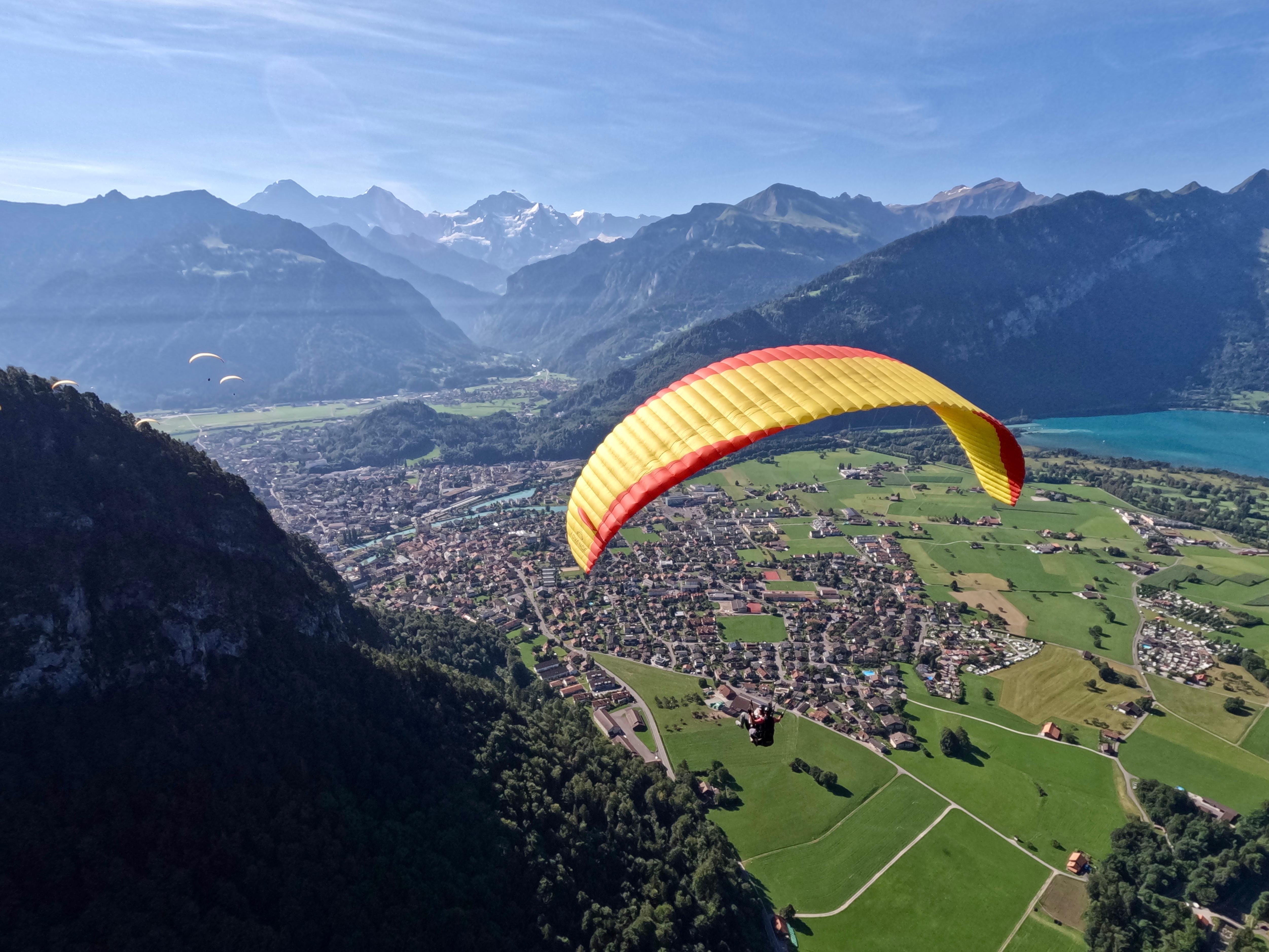 Interlaken Tandem Paragliding Experience