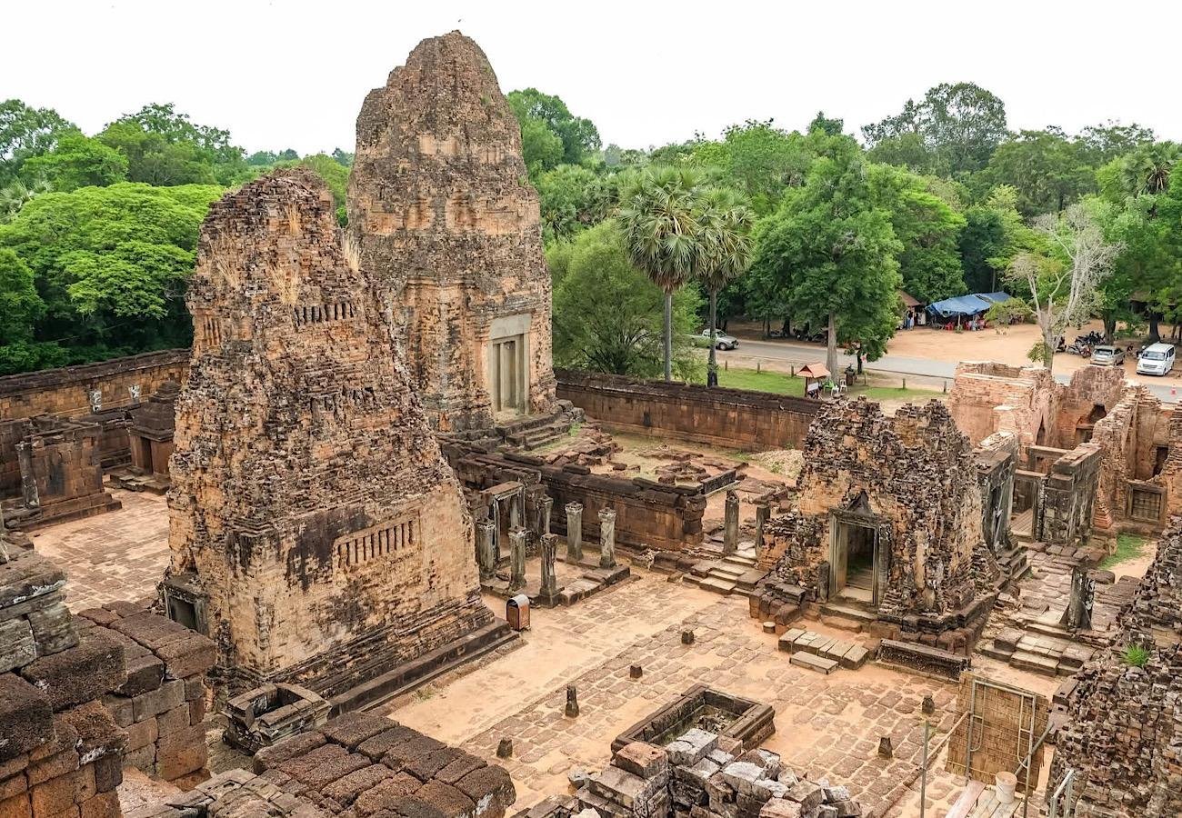Siem Reap: Grand Circuit Temples & Sunset by Private Tuk-Tuk