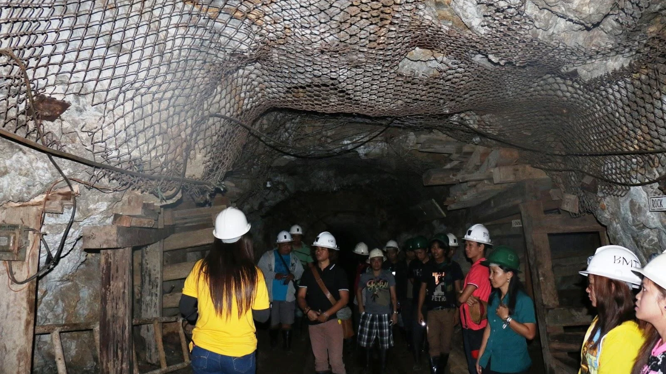 Underground Gold Mine Tour & Theme Park Adventure