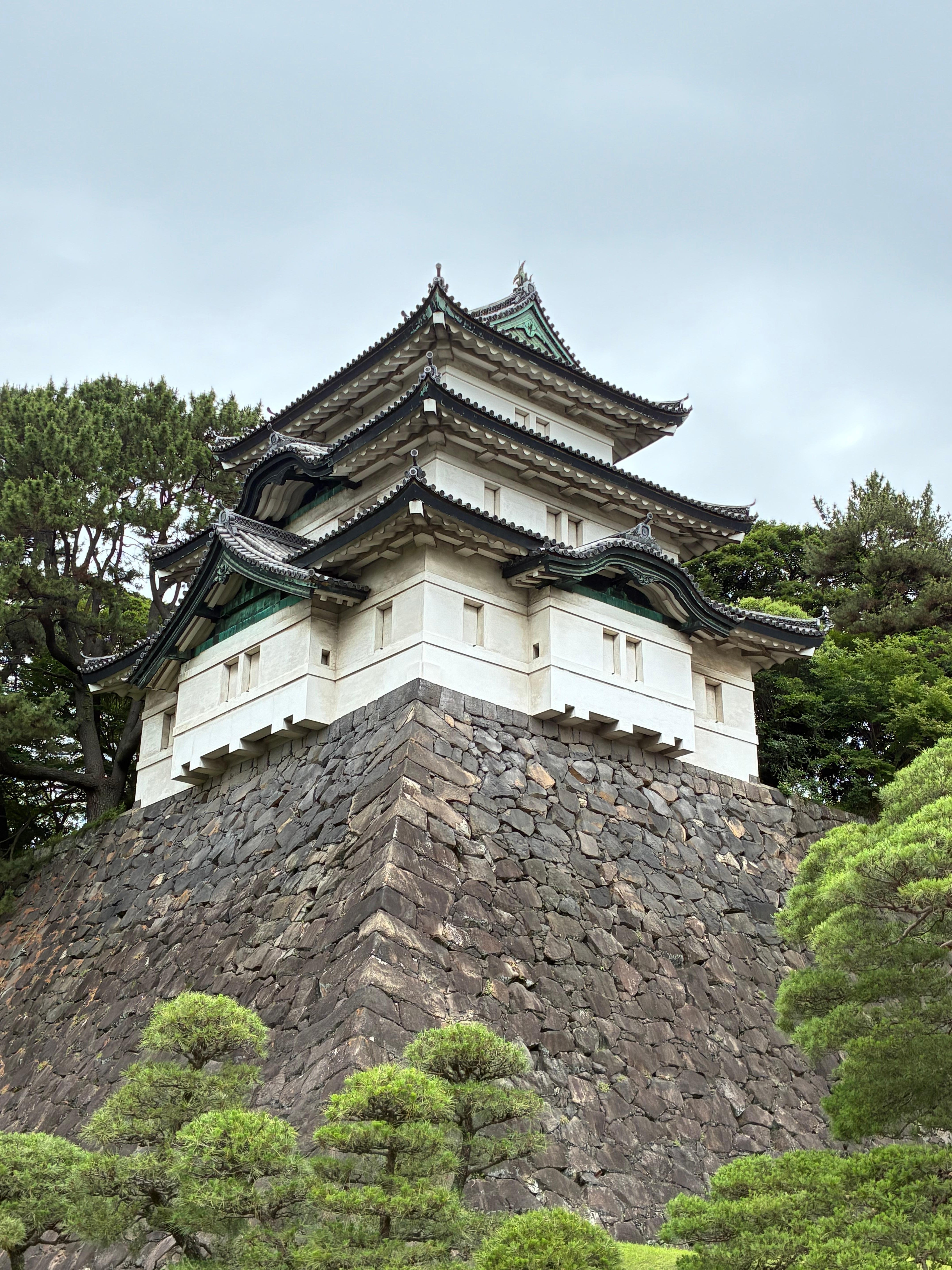 Tokyo: Imperial Palace East Garden Tour with Historian - 2026 (Verified Reviews)