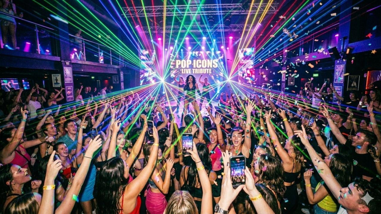 Punta Cana: Coco Bongo Night Out with Open Bar & Snack