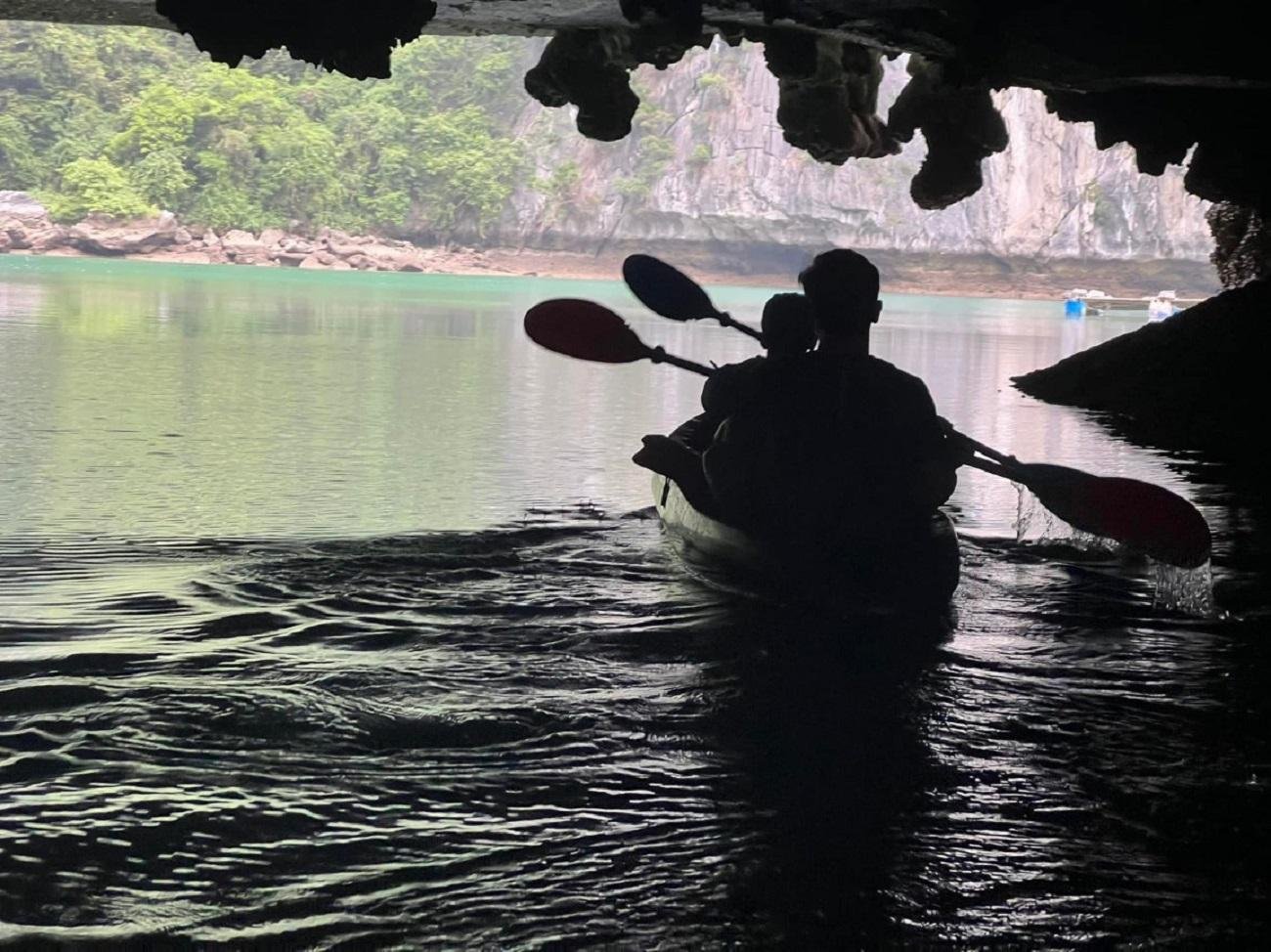 2-Day Halong & Bai Tu Long Bay 5-Star Cruise from Hanoi