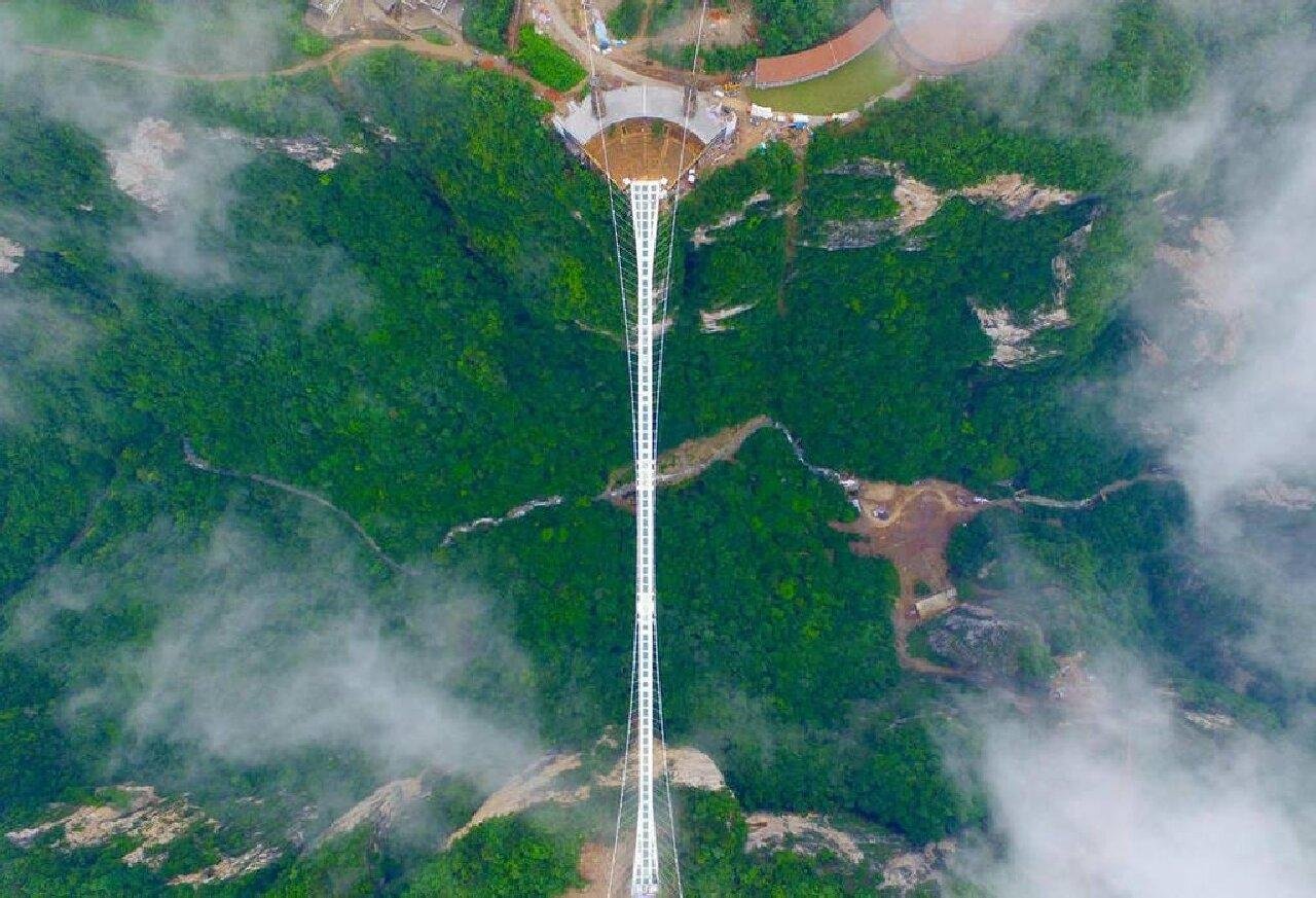 Zhangjiajie Glass Bridge & Avatar Peaks Full-Day Tour