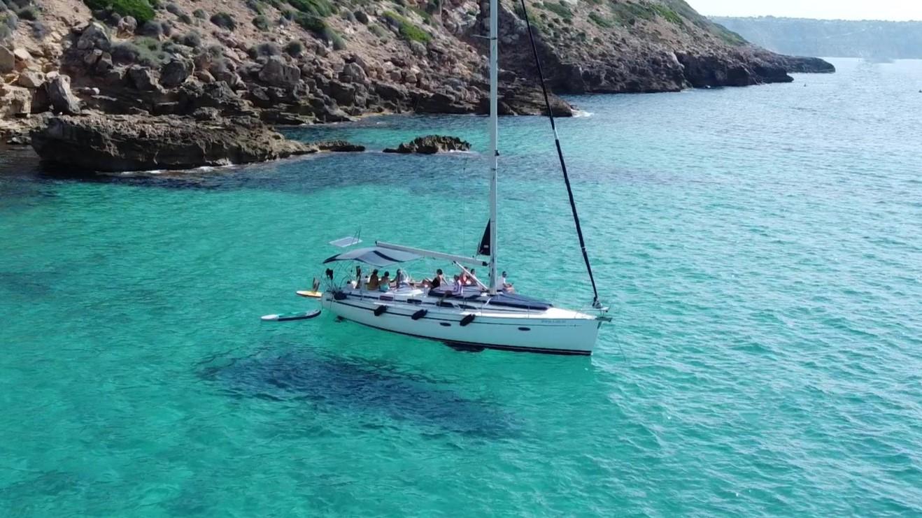 Mallorca: Cala Vella Boat Tour with Swiming, Food, & Drinks - 2026 (Verified Reviews)