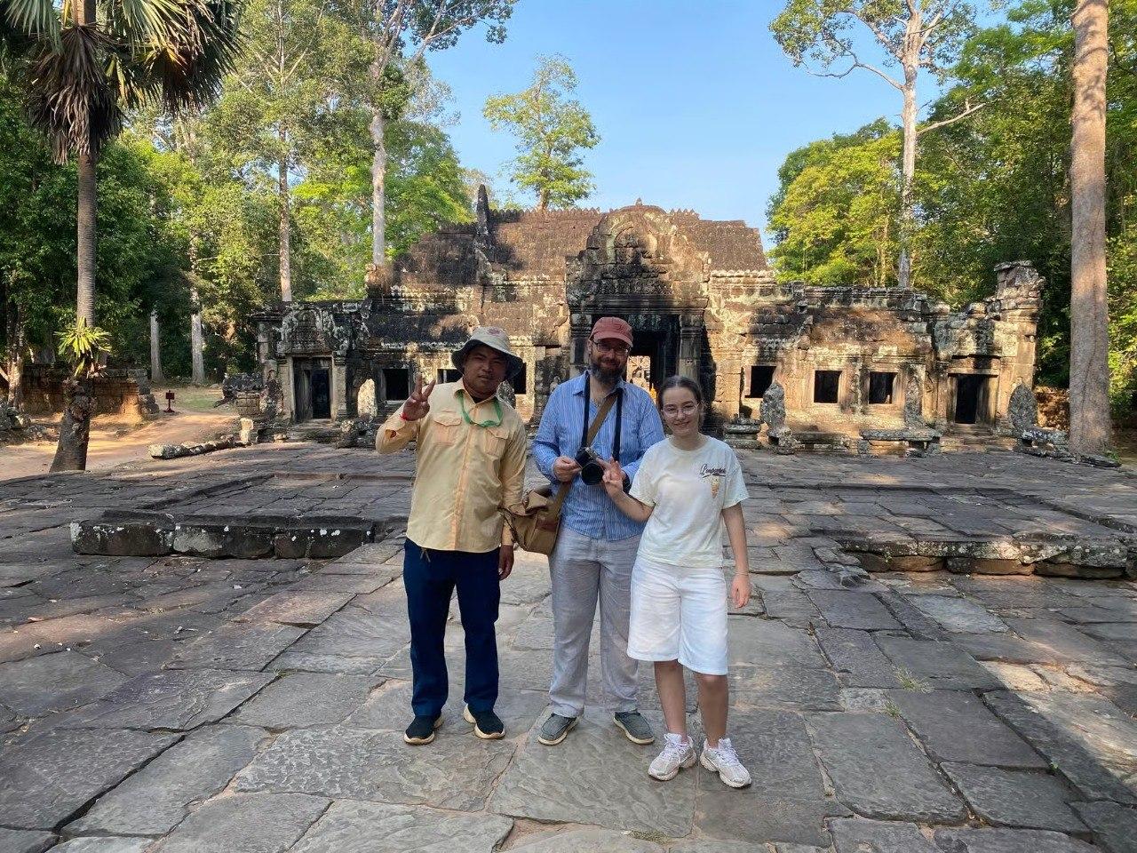 Aventura privada en Tuk-Tuk a Angkor Wat desde Siem Reap