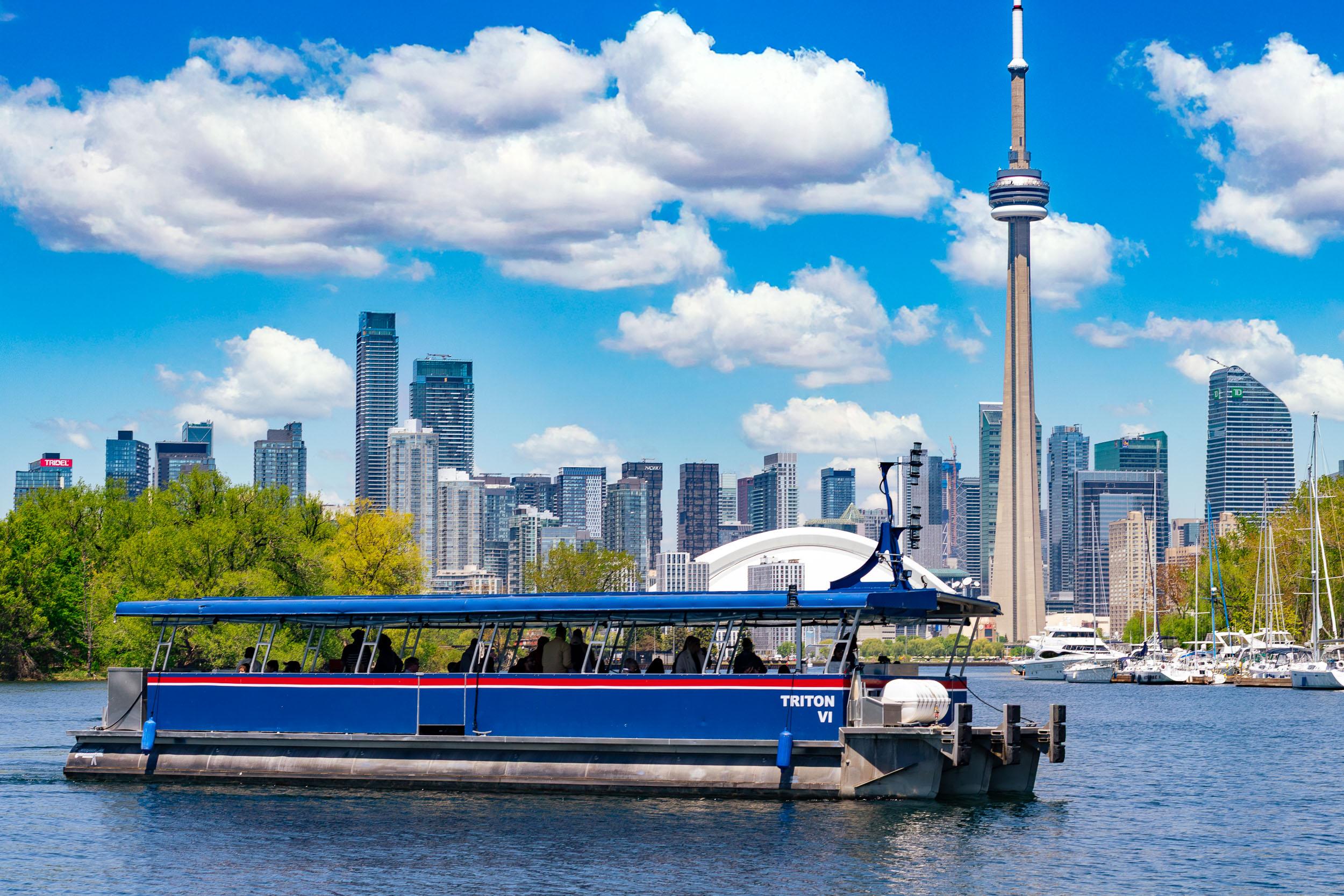 Toronto Harbour and Islands Sightseeing Cruise