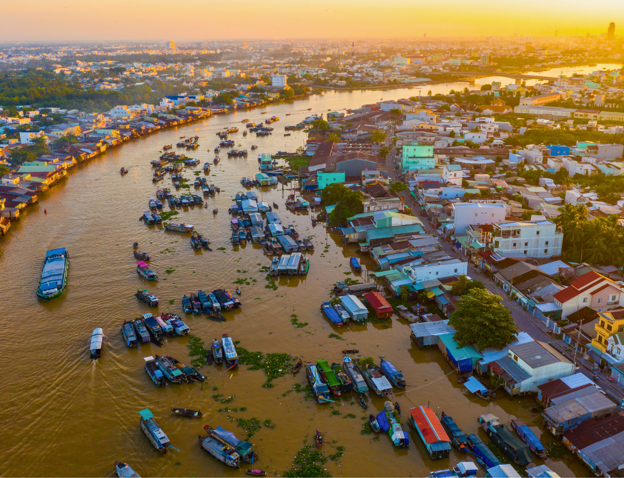 Cu Chi Tunnels & Mekong Delta Private Day Tour