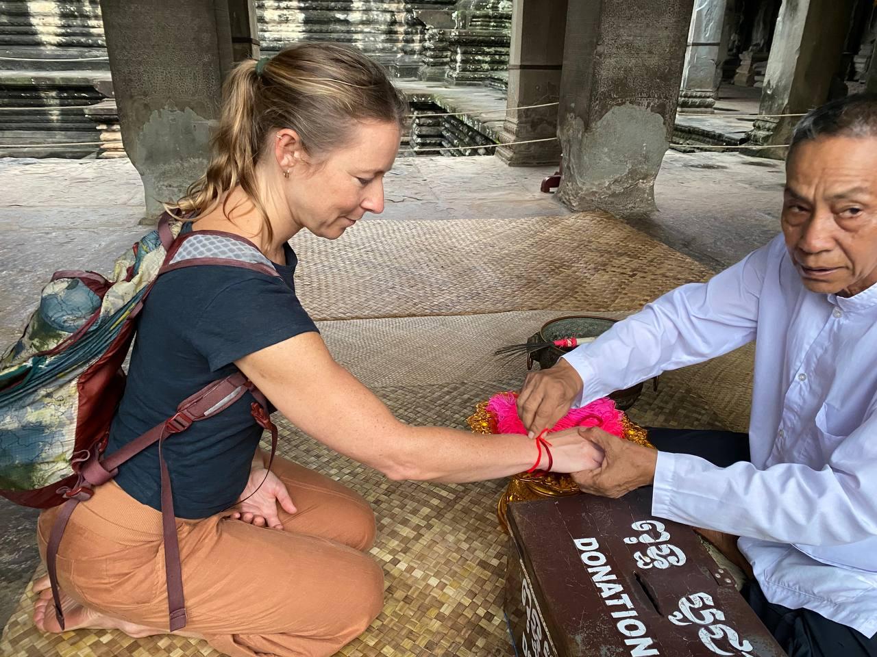 Siem Reap: Private Angkor Wat Sunrise & Temple Explorer