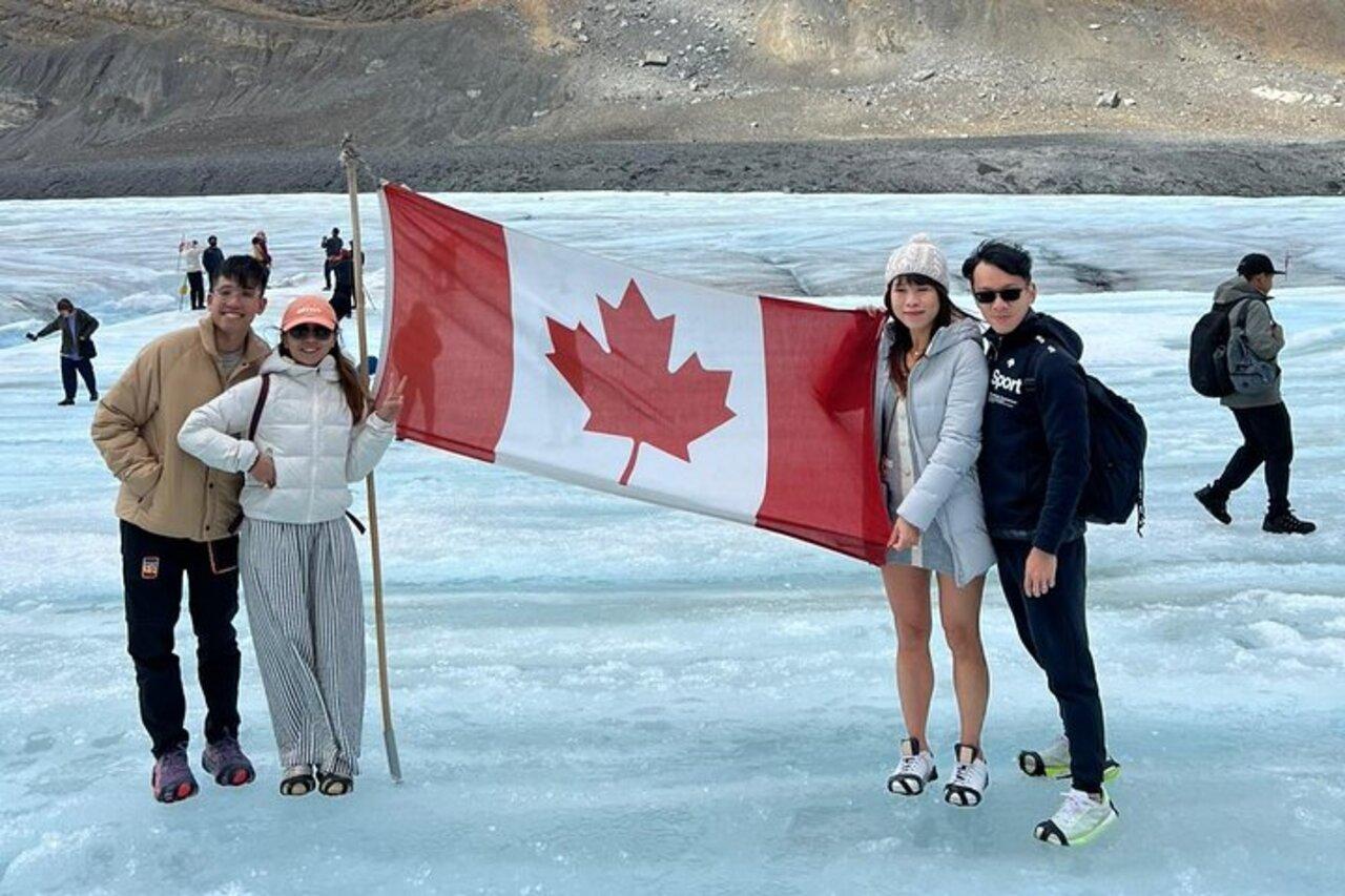 Columbia Icefield/Abraham Ice Bubbles Lake, Peyto, Bow Lake - 2026 (Verified Reviews)