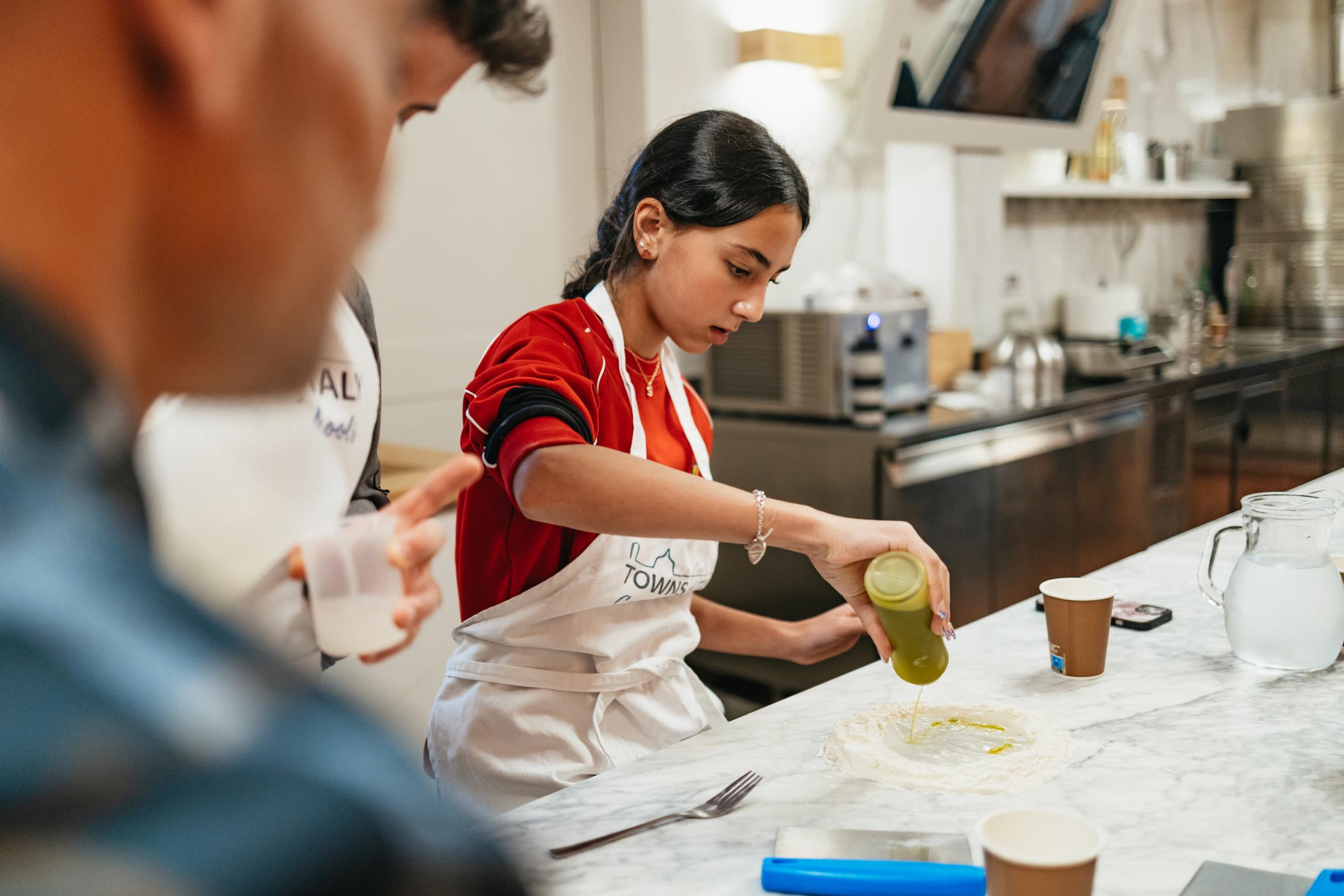 pizza making class in Florence — photo 12