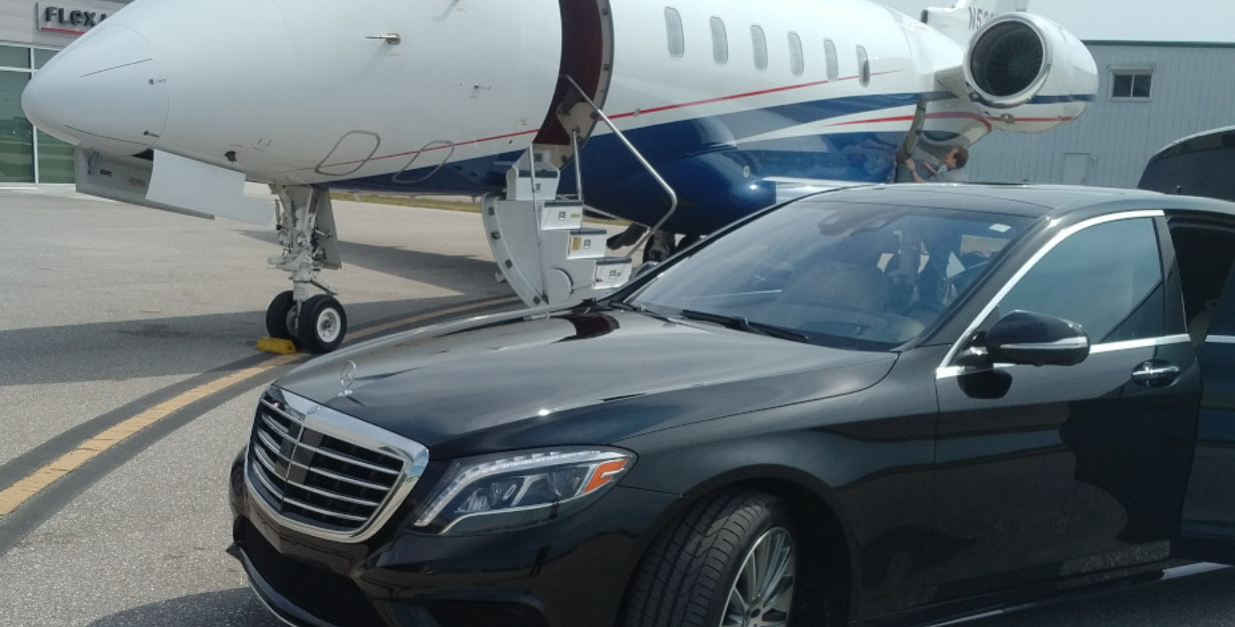 Private Chauffeur Airport Transfers Sydney (Up to 15 Passengers)
