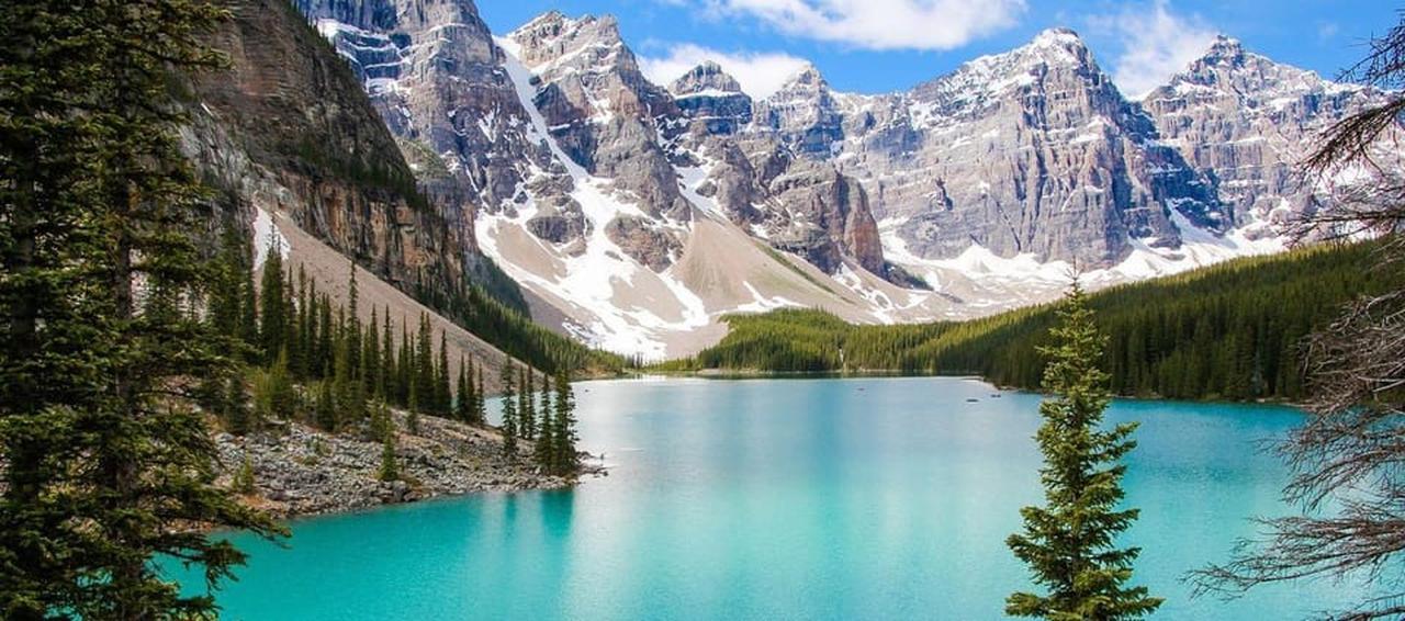 Lake Louise, Moraine, Emerald, Johnston Canyon Premium Tour