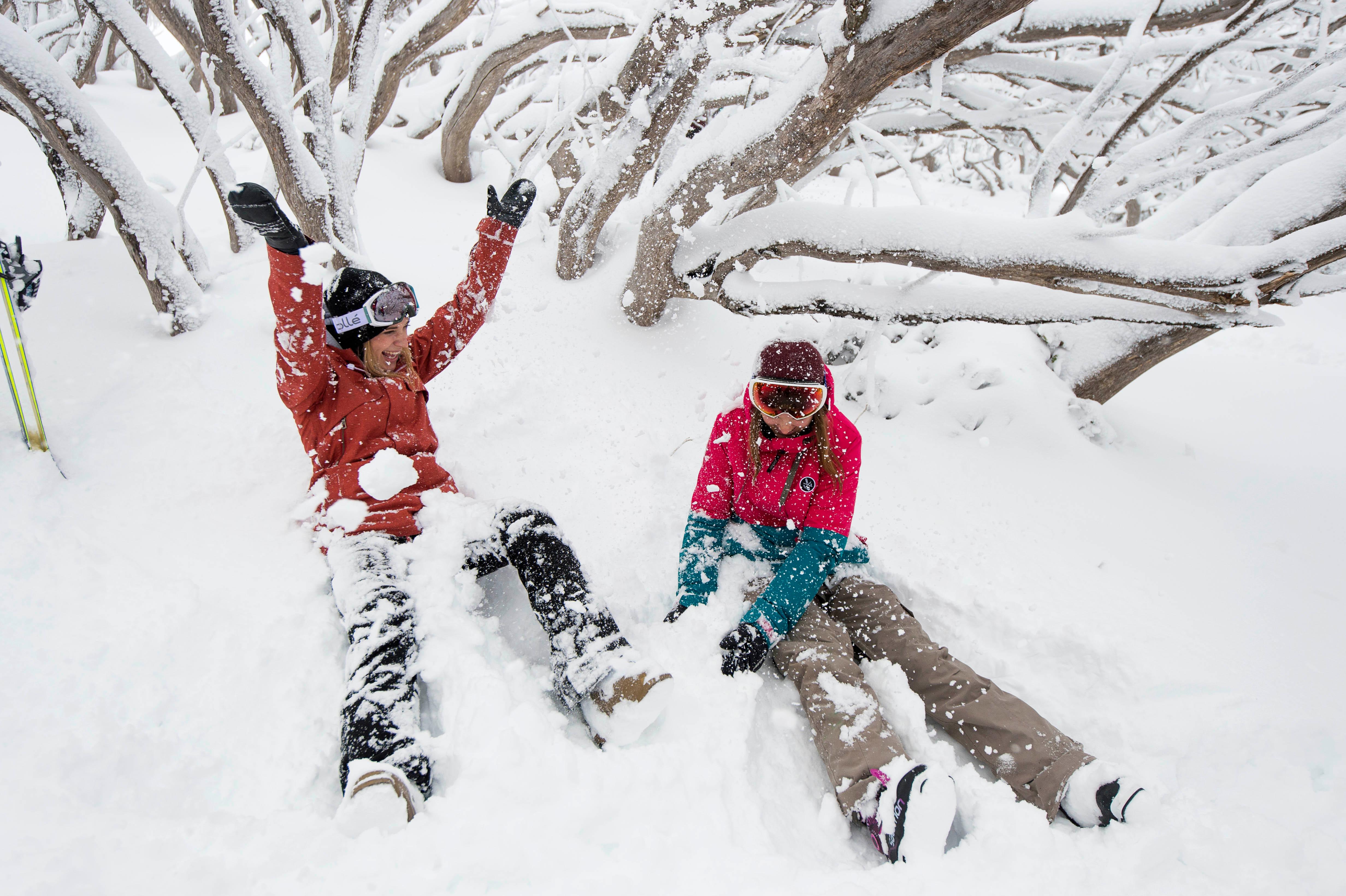Lake Mountain Snow Adventure with Waterfalls & Chocolate